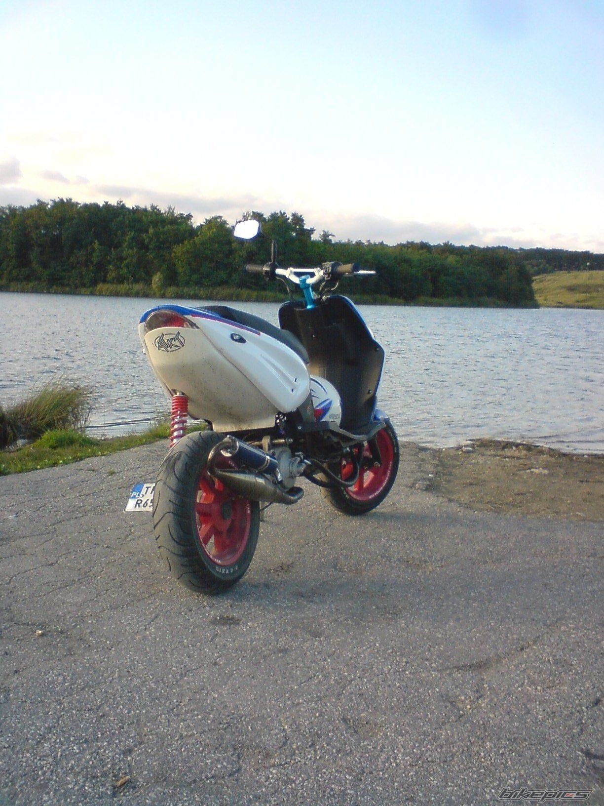Bike Photo 1773096