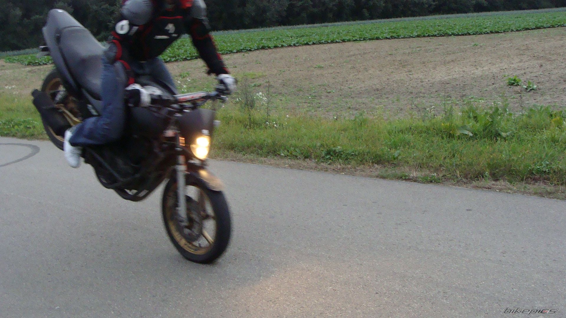 Bike Photo 1773495