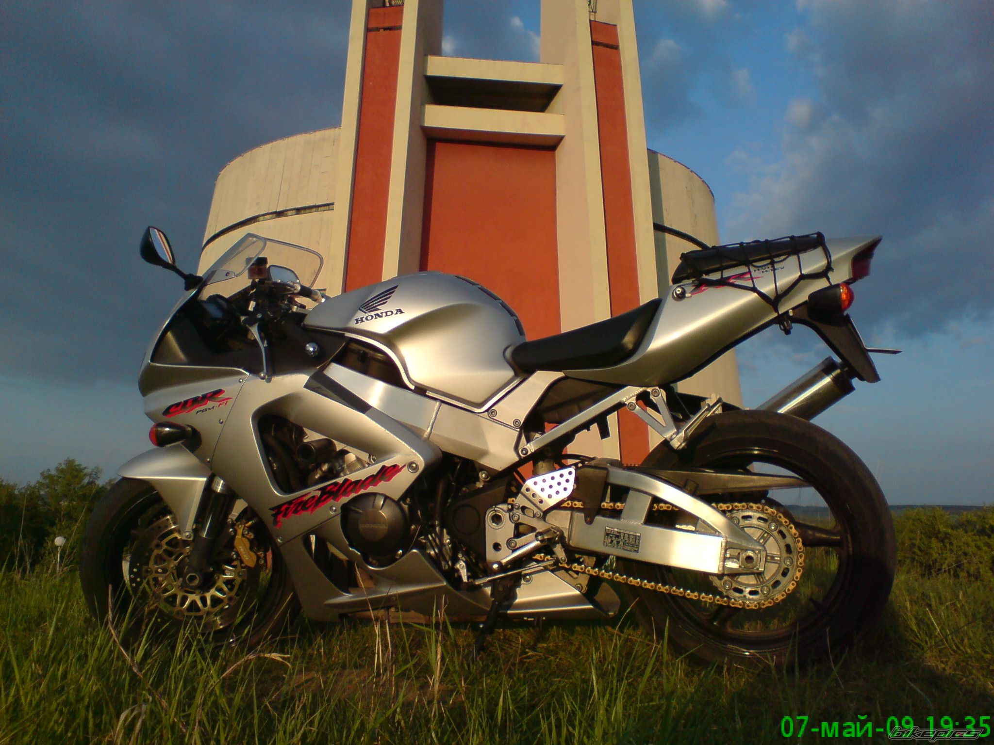 Bike Photo 1773675