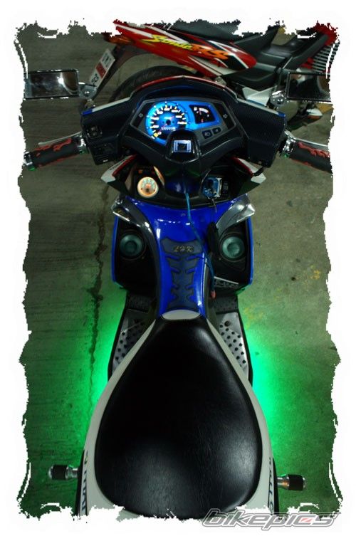 Photo 1773695