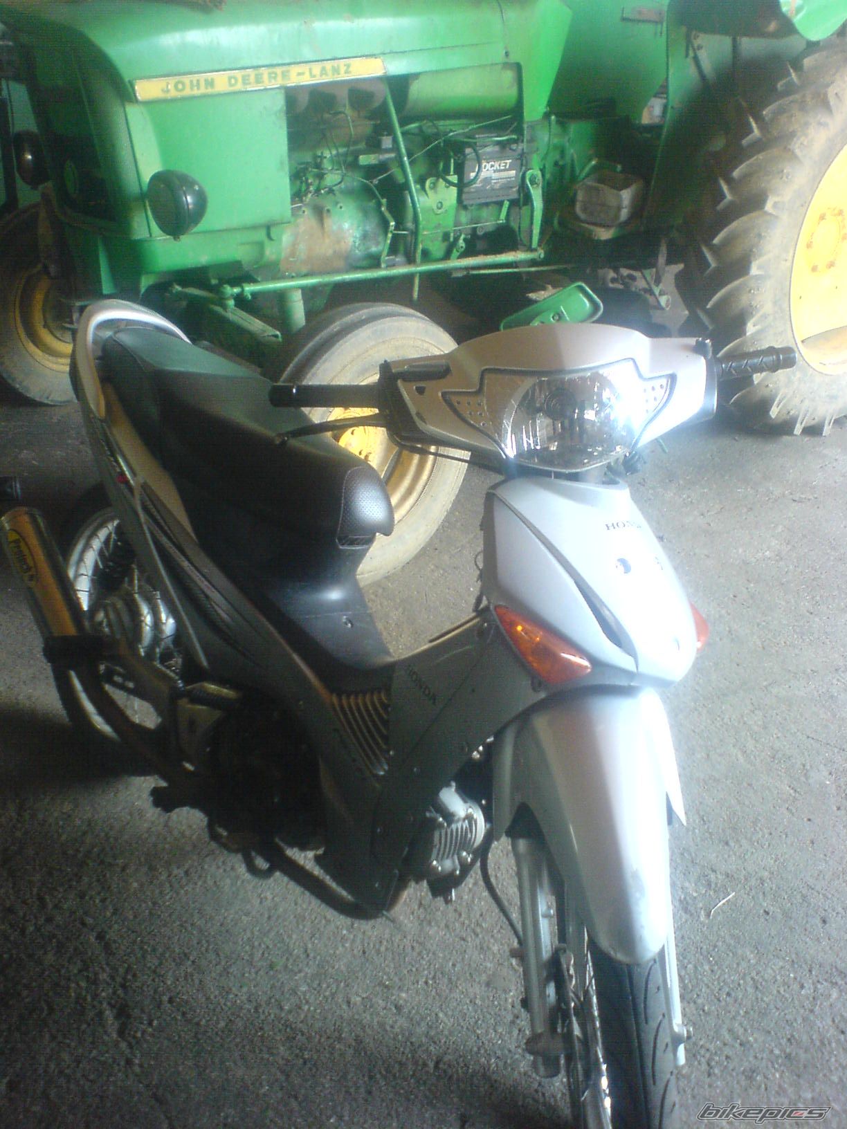 Photo 1773912