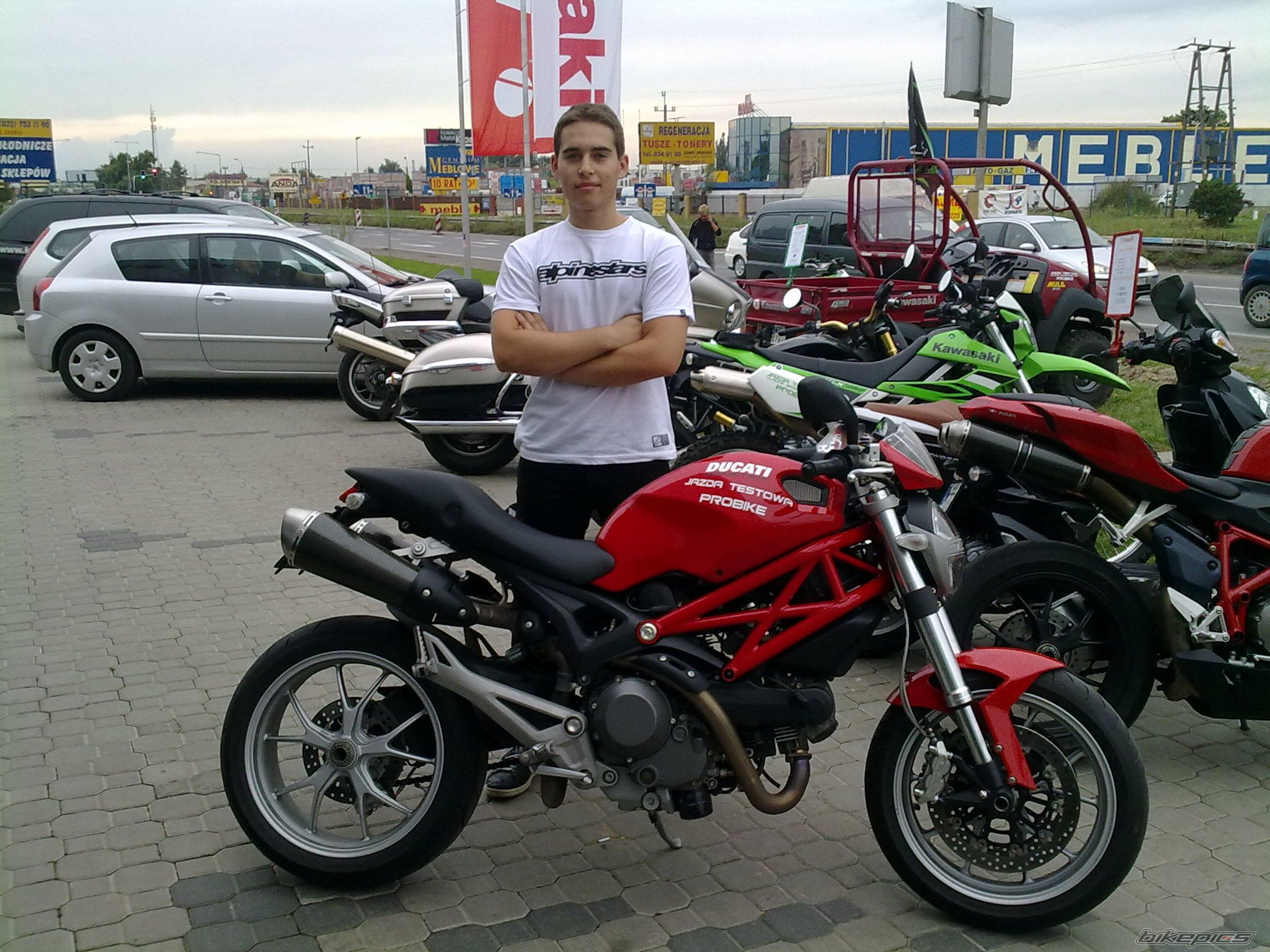 Photo 1774007