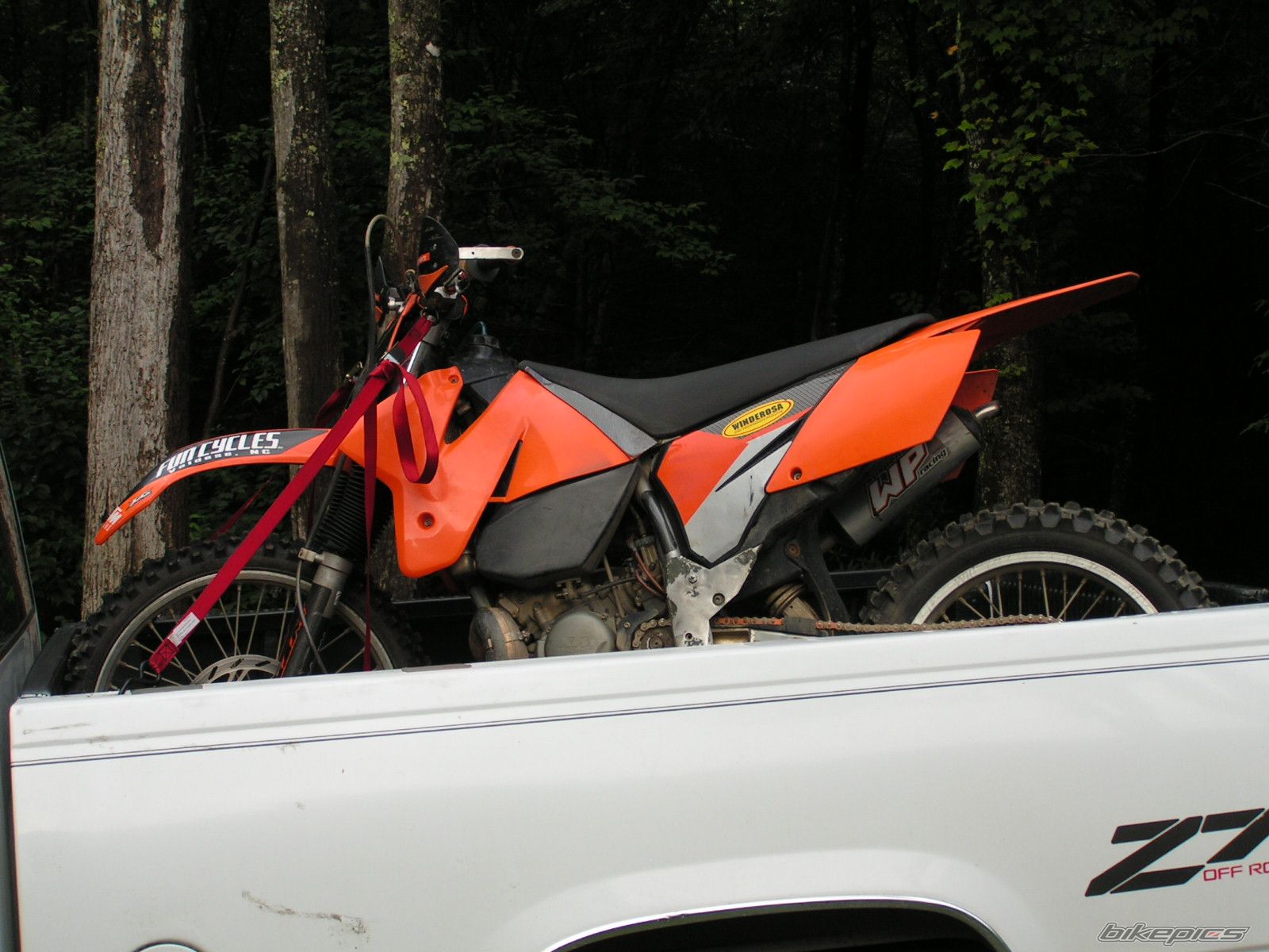 Photo 1774102