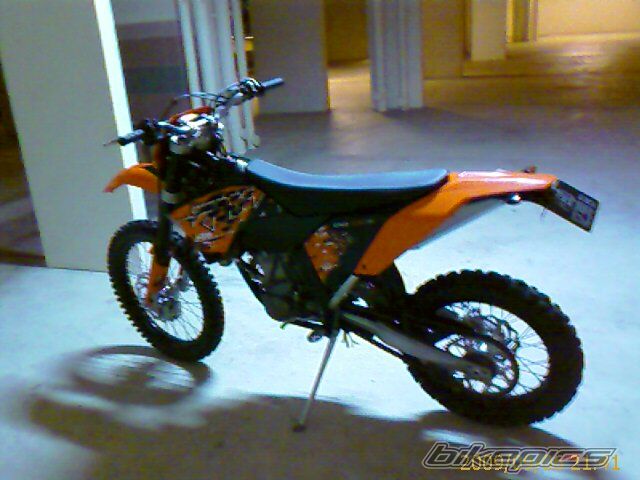 Photo 1774278