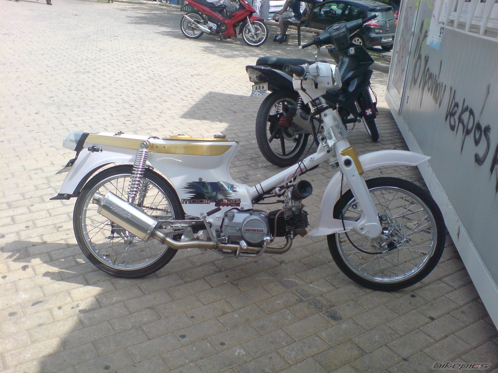 Photo 1774305