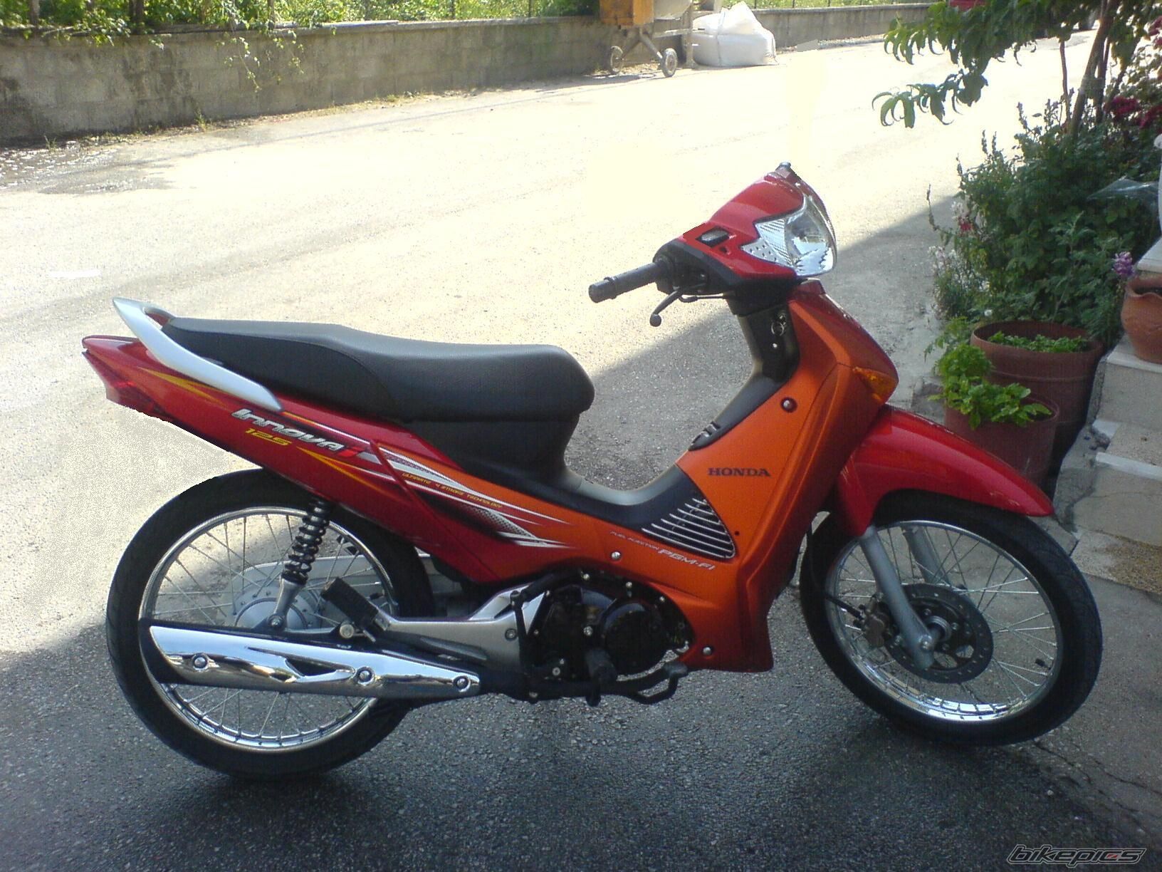 Photo 1774400