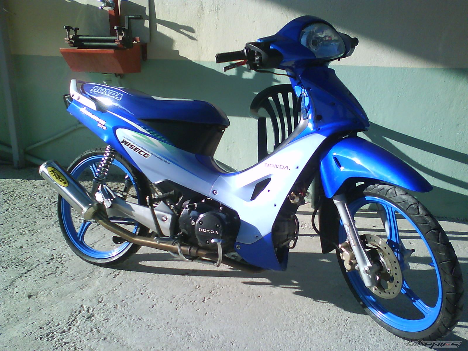 Photo 1774598