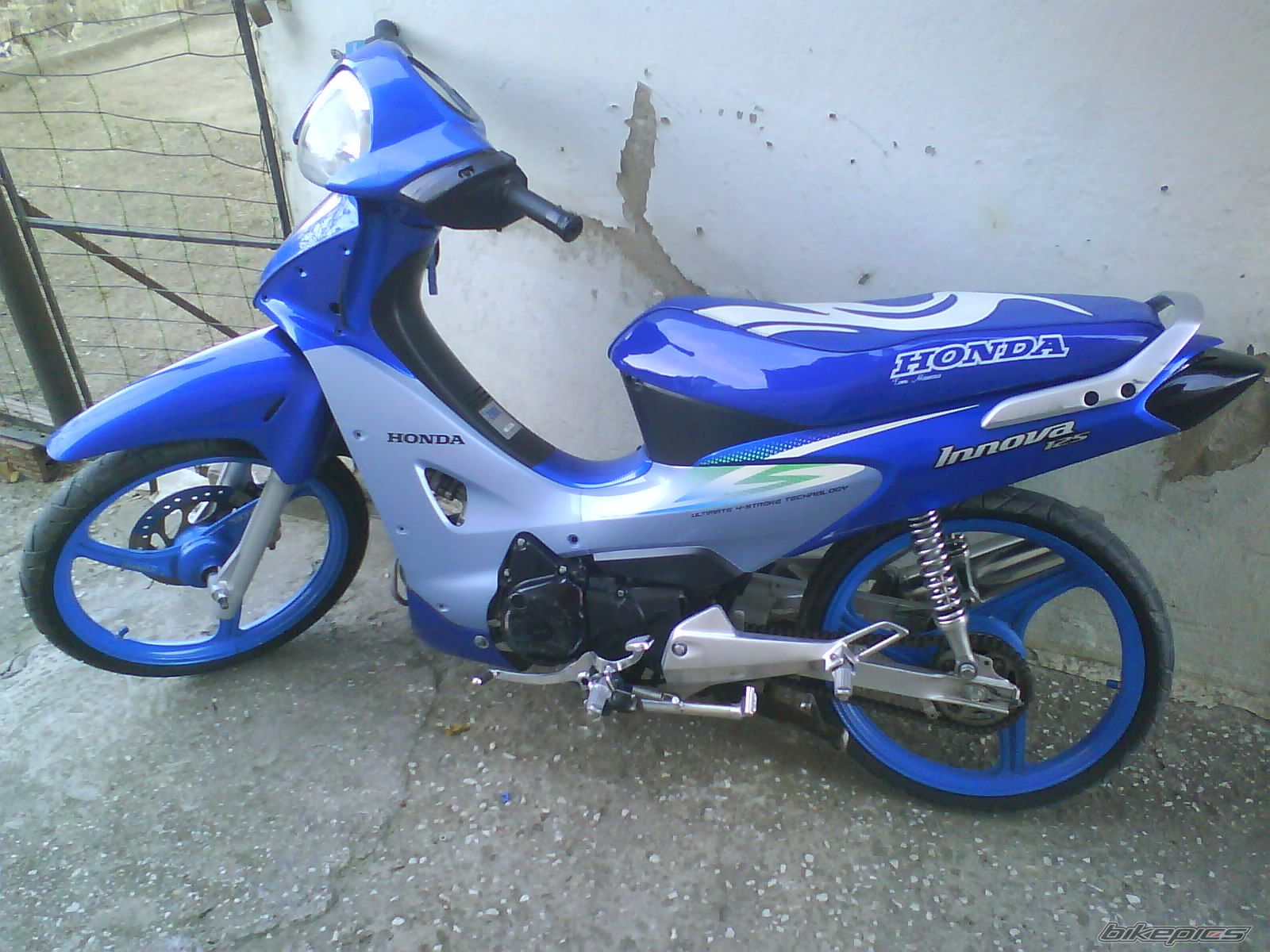 Photo 1774599