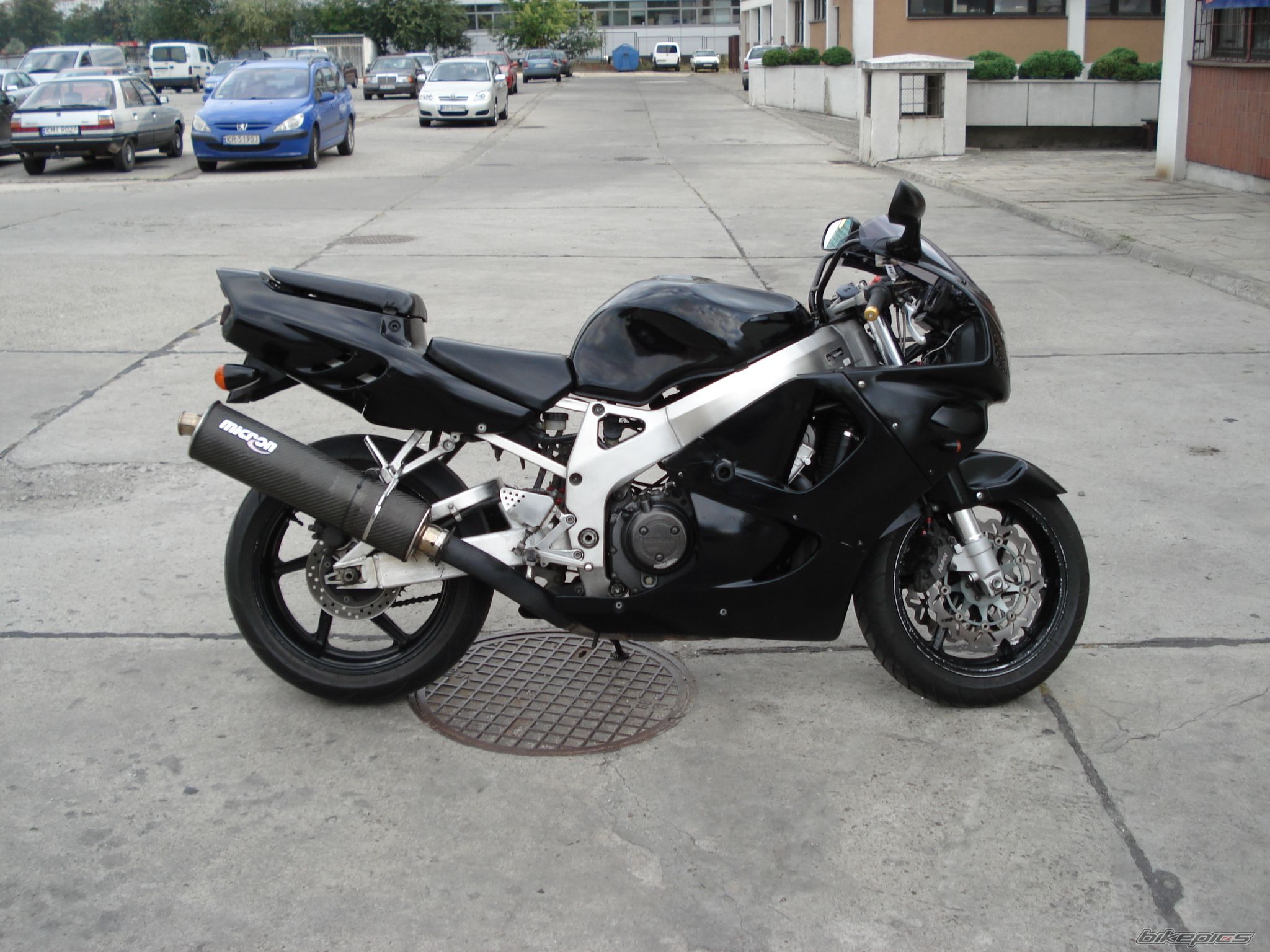 Photo 1774673