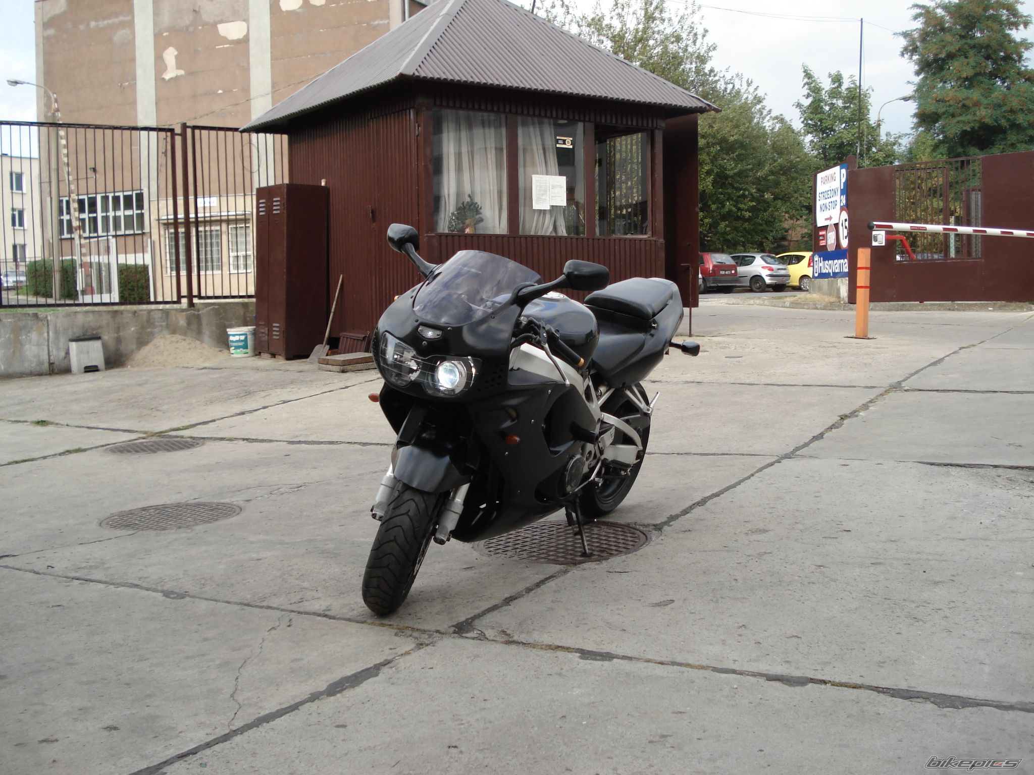 Photo 1774712