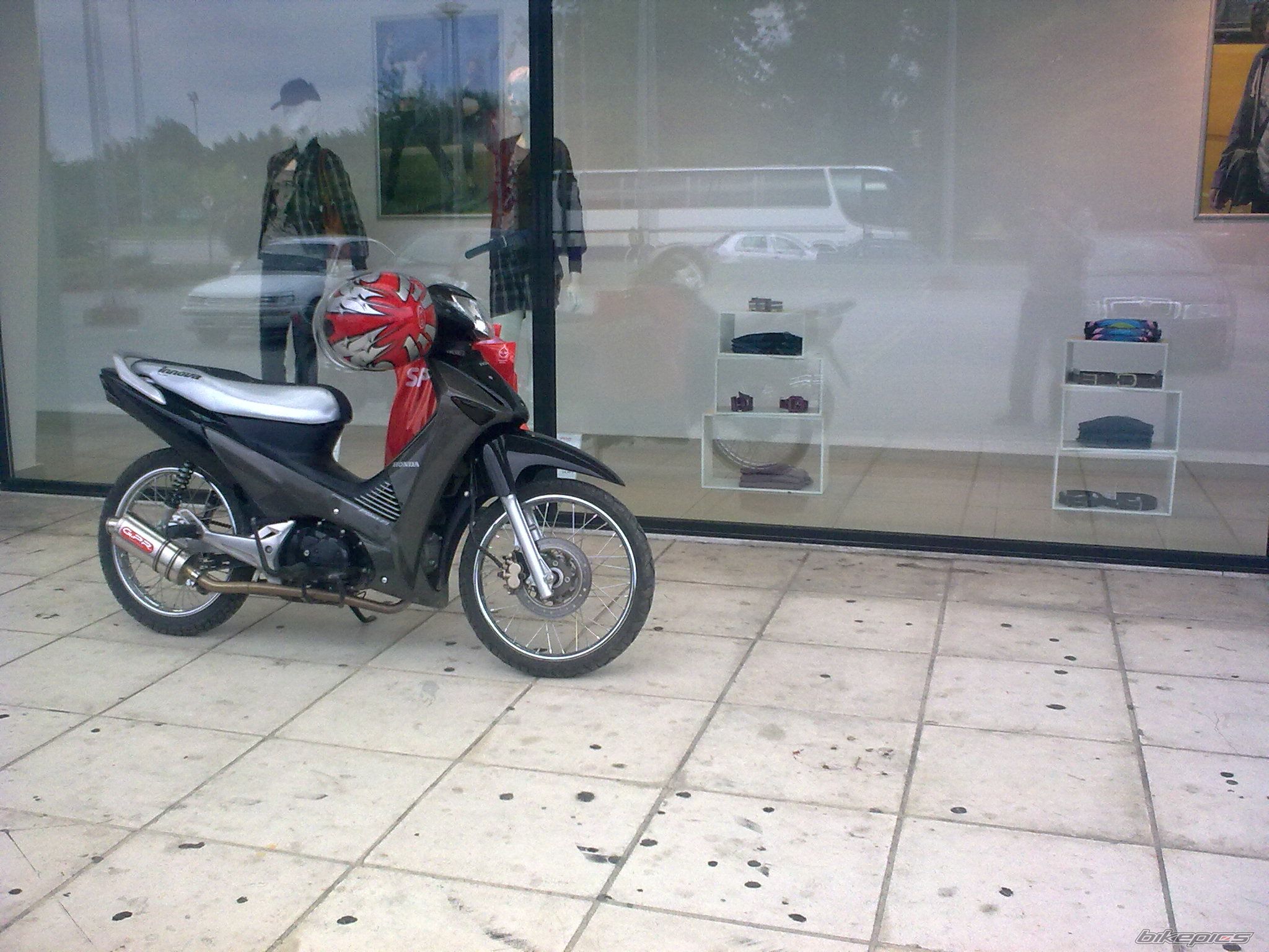 Photo 1775539