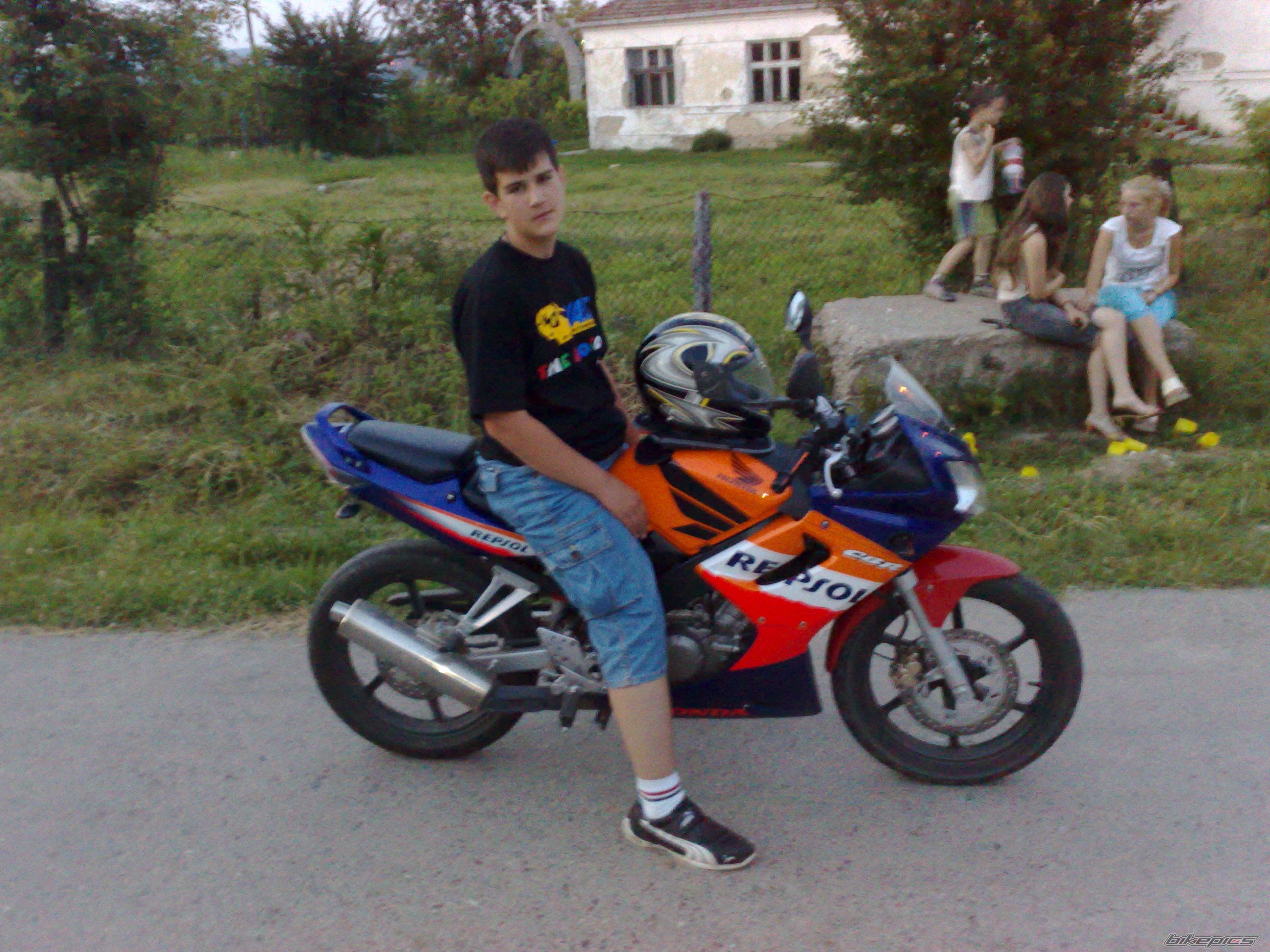Photo 1775864