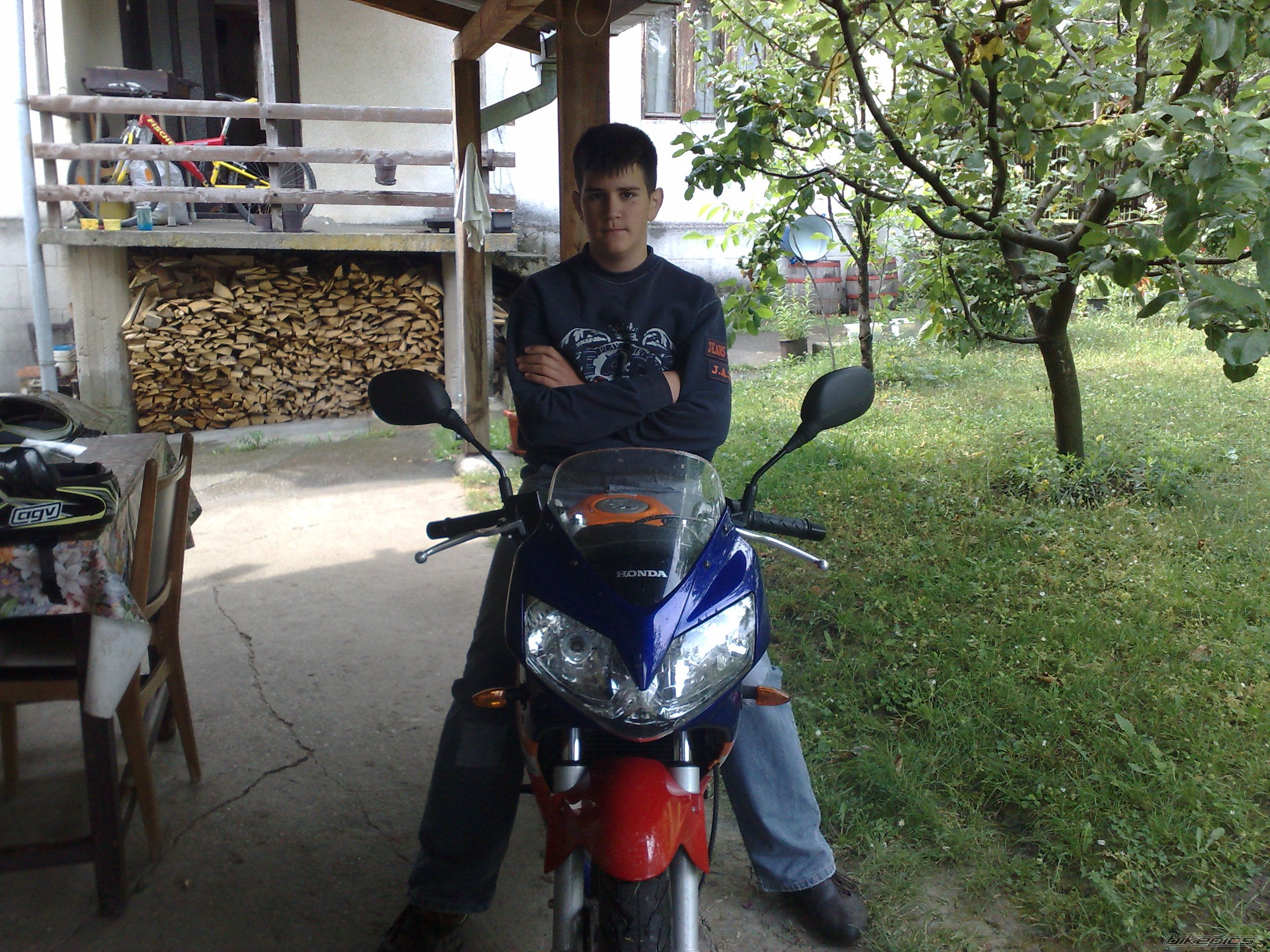 Photo 1775876