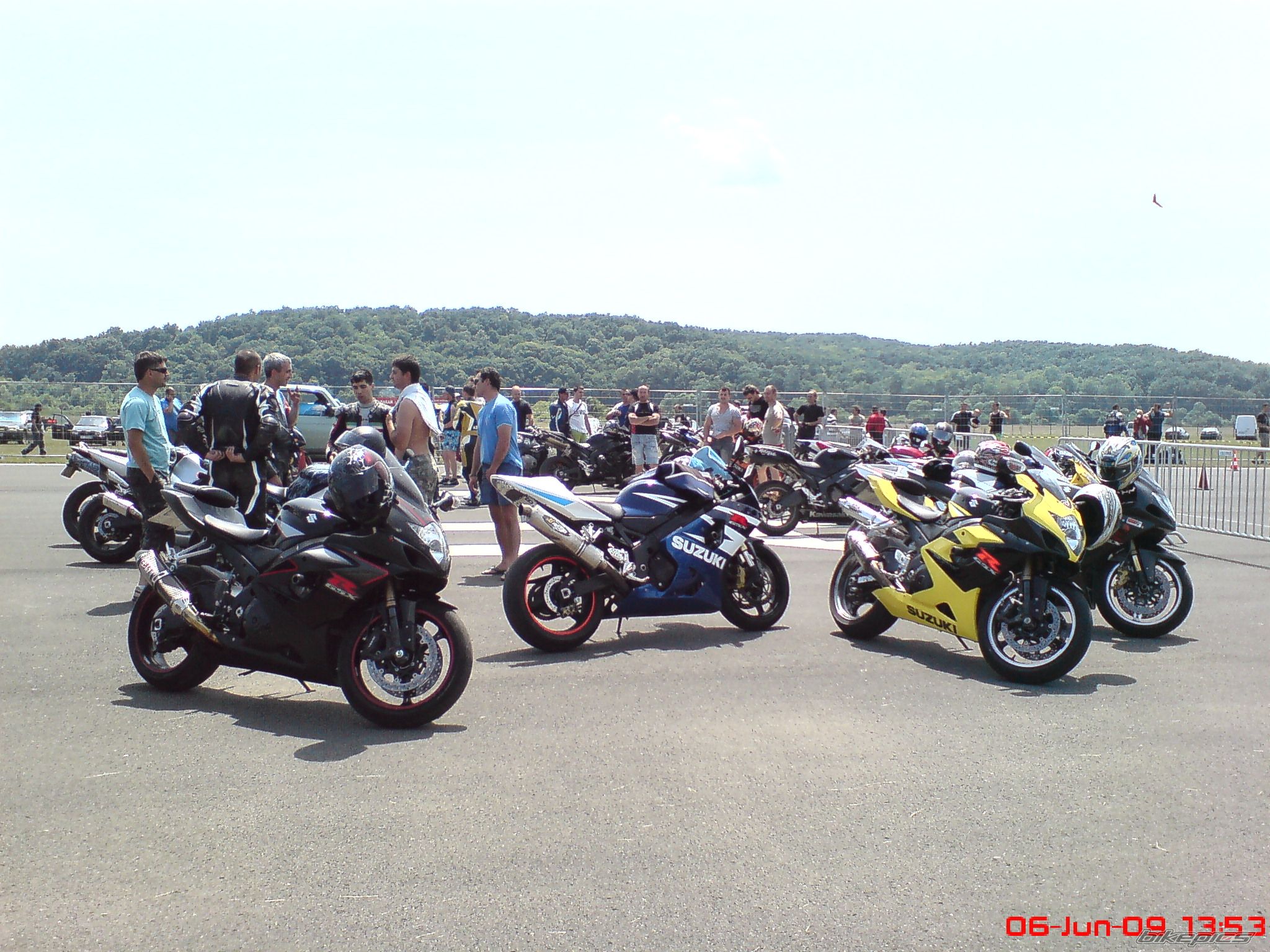 Bike Photo 1775883