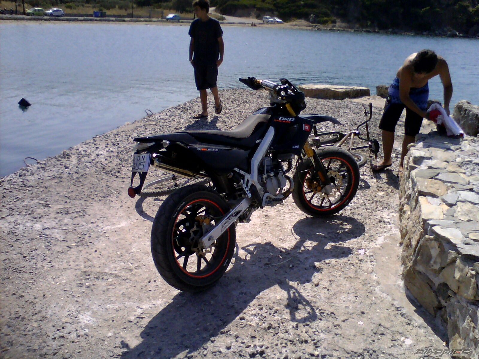 Photo 1775926