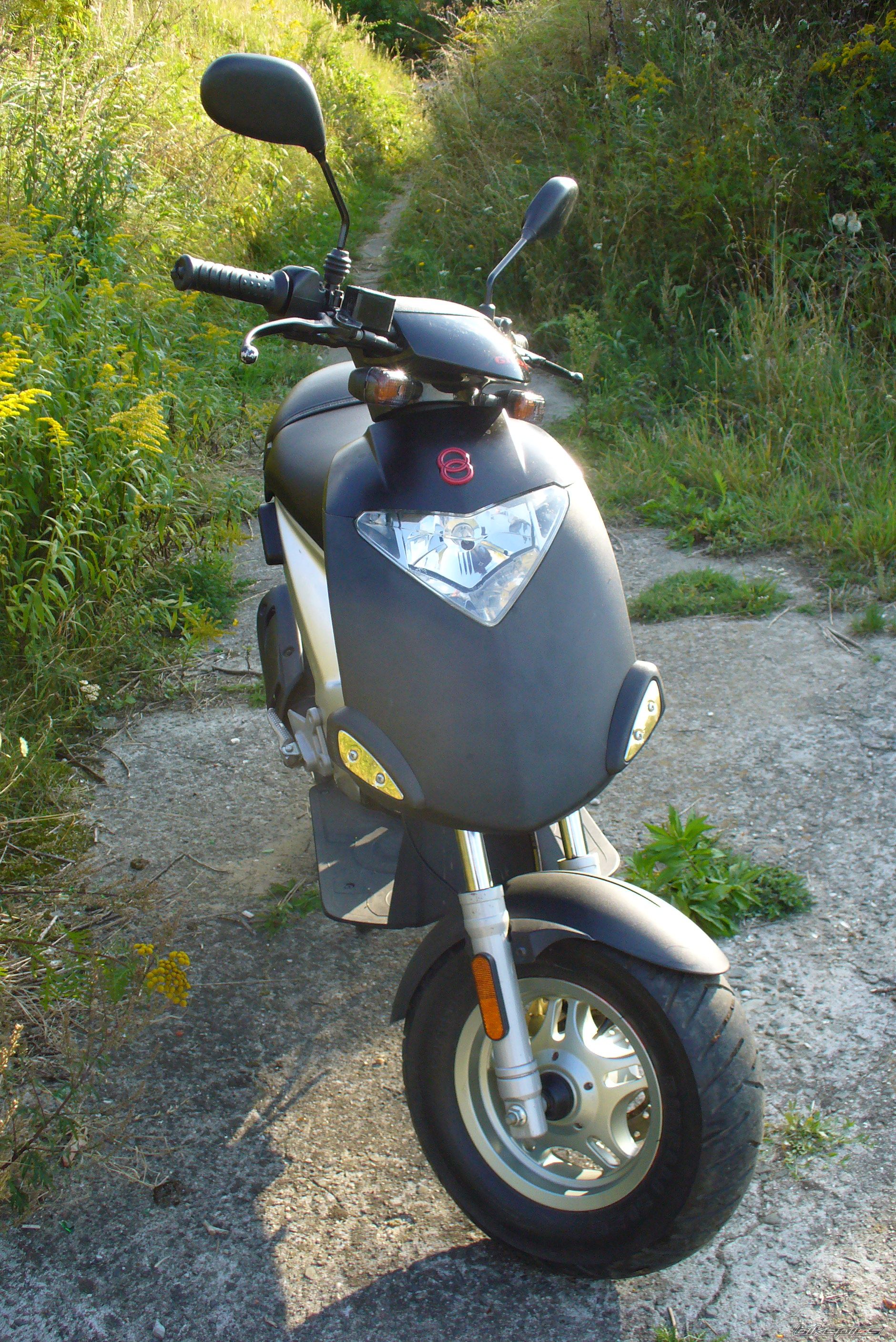 Photo 1776304