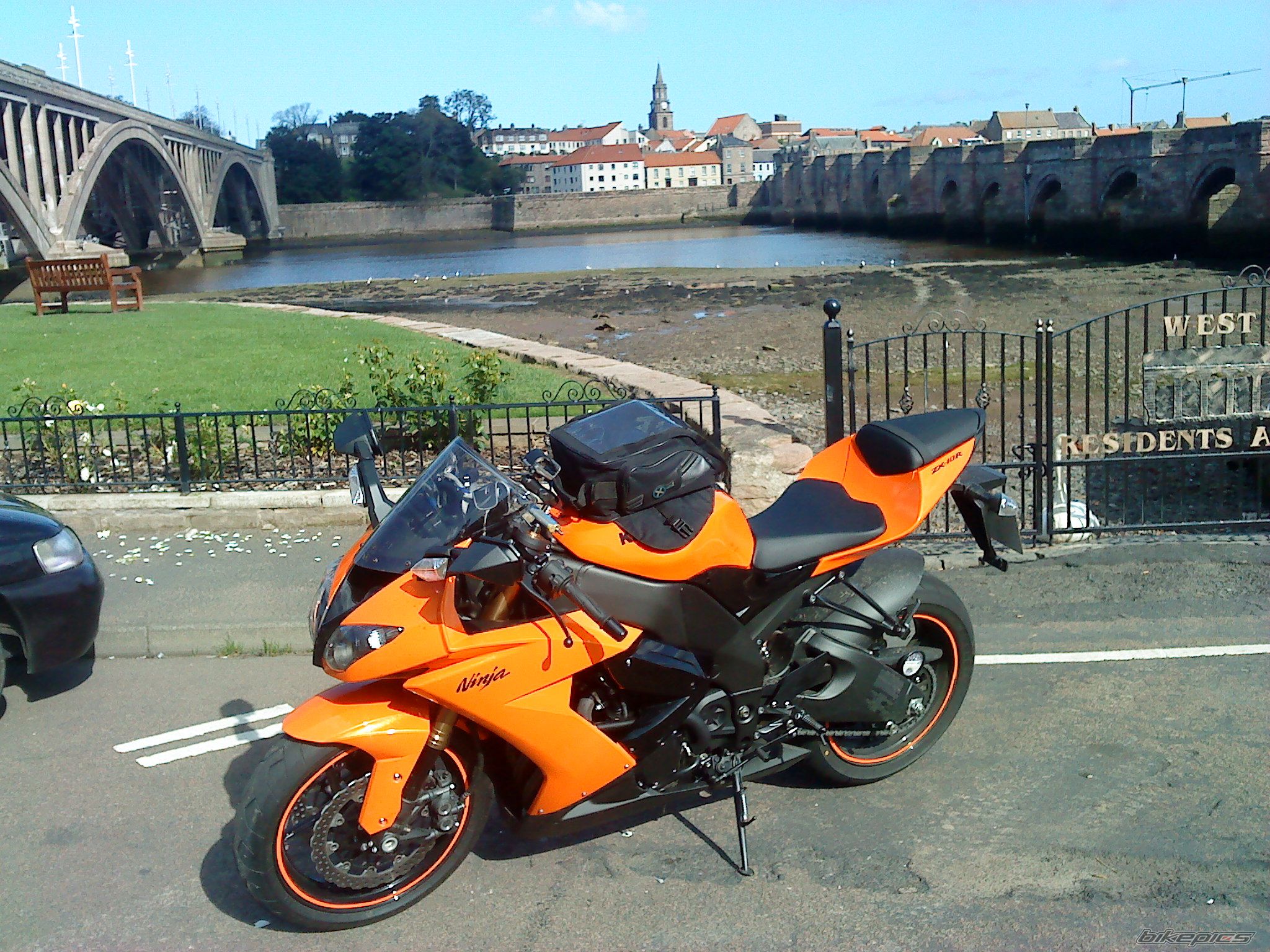 Photo 1776458