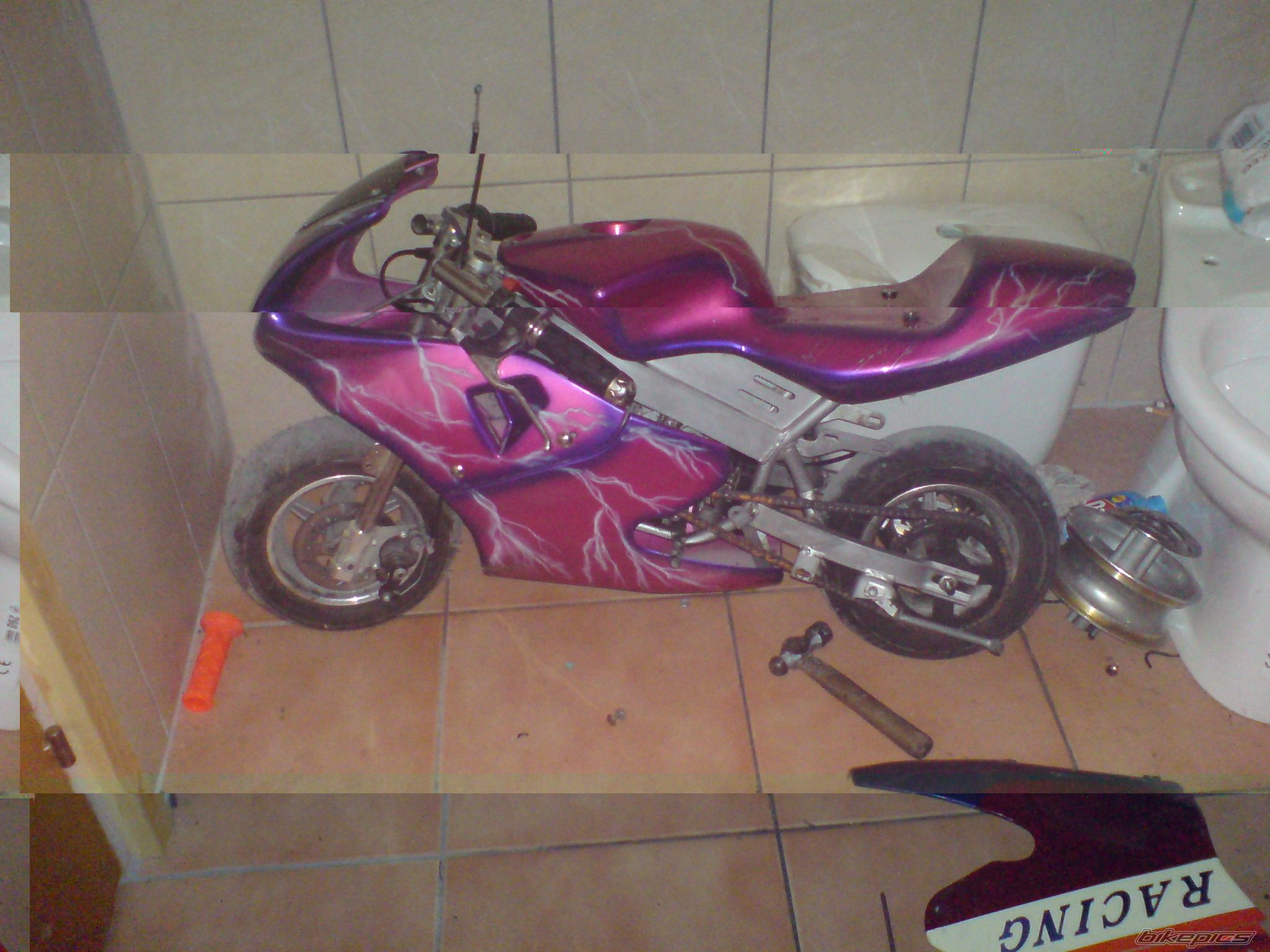 Photo 1776498