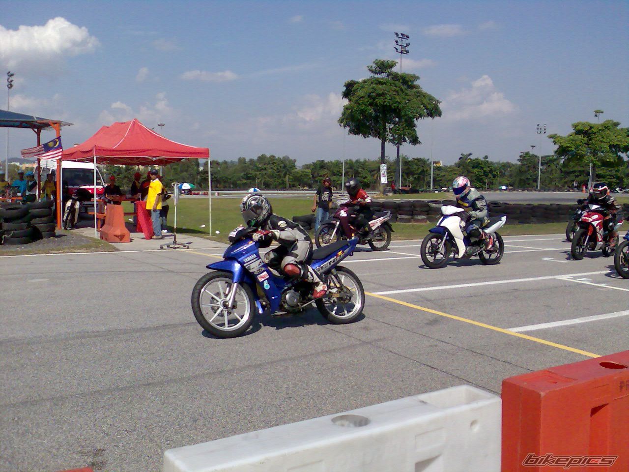 Photo 1776616