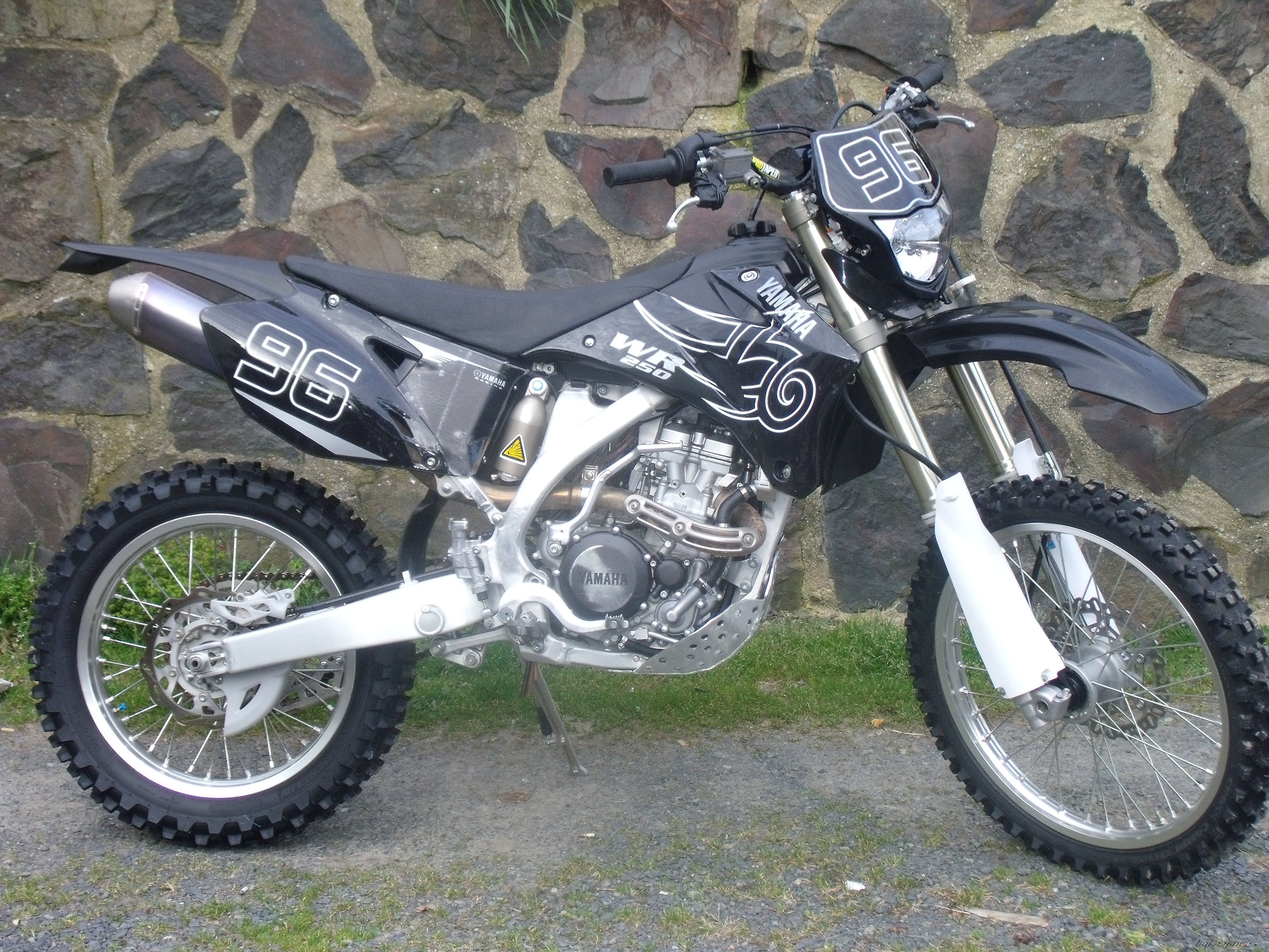 Photo 1776781