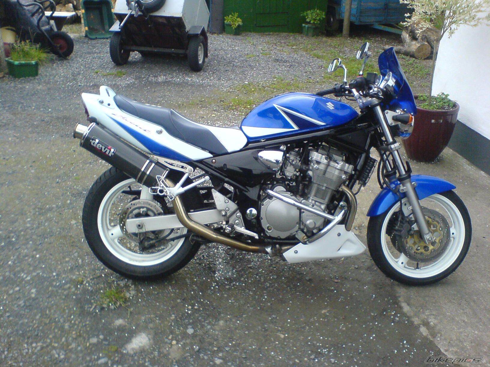 Photo 1776865