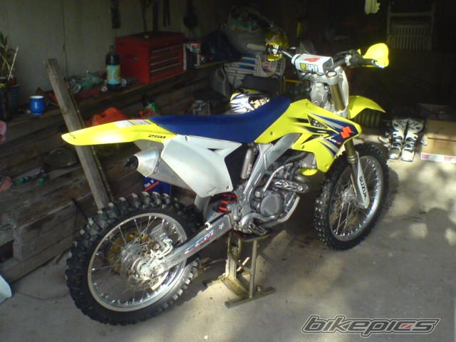 Photo 1776873