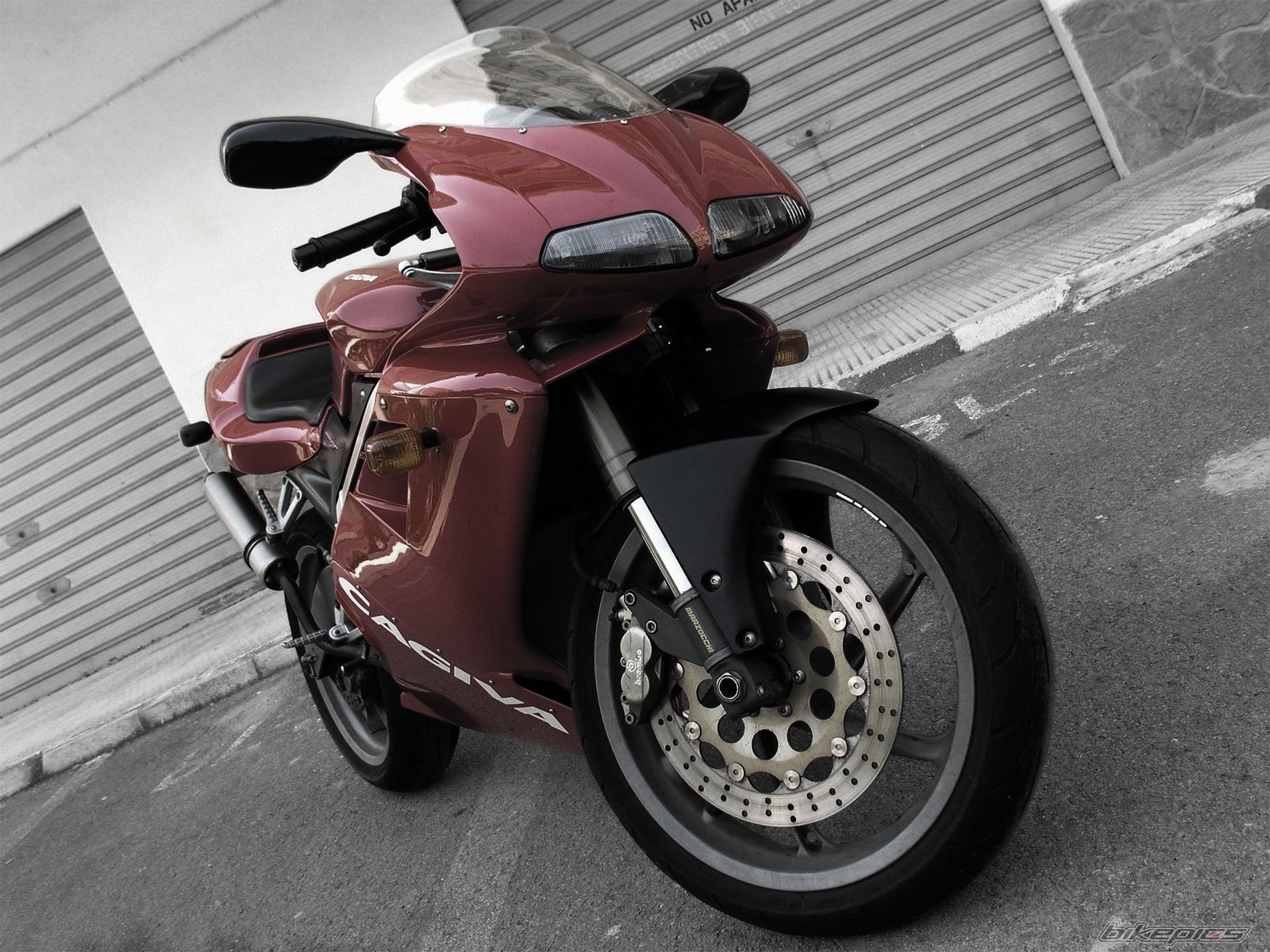 Bike Photo 1776972