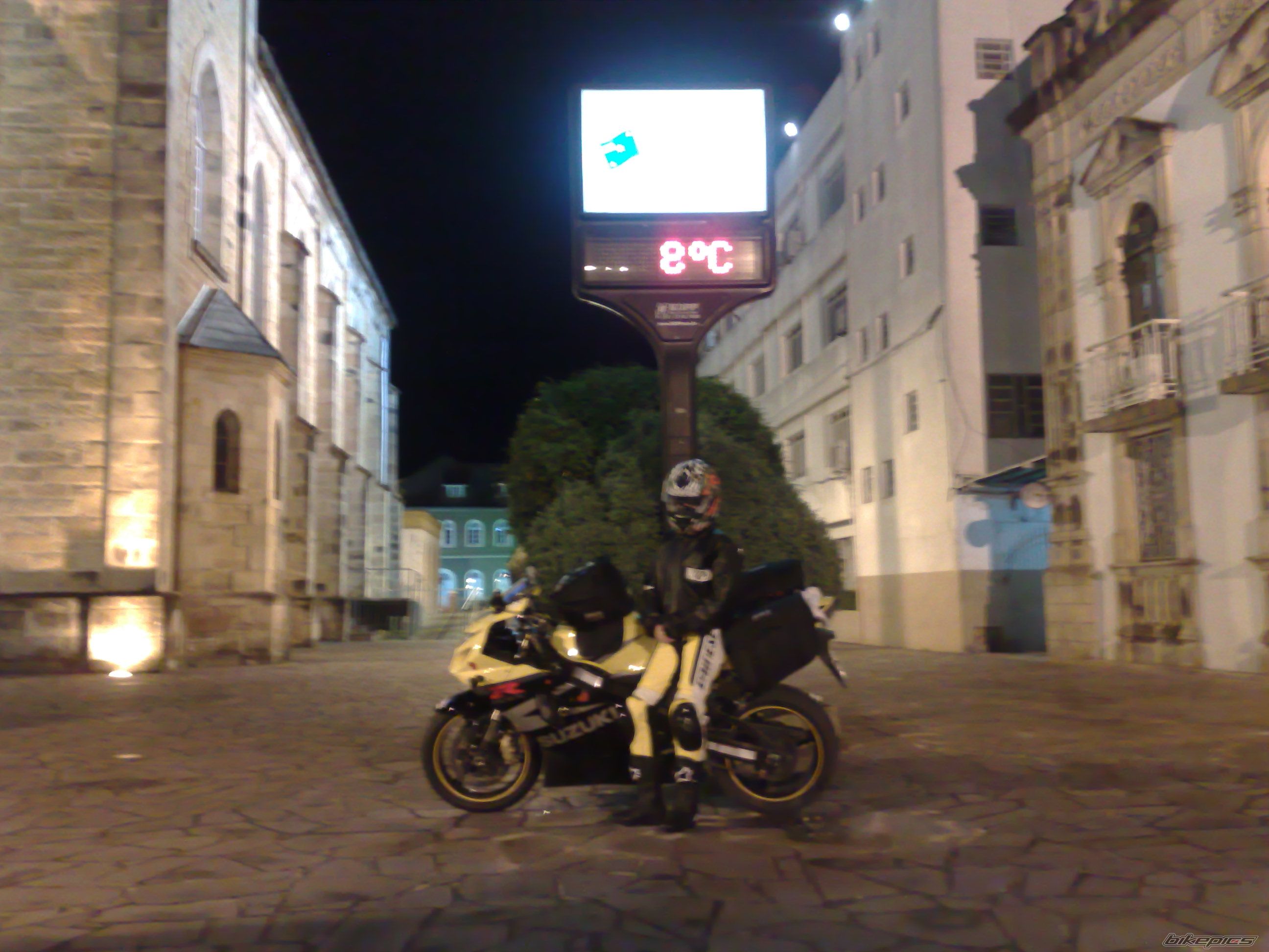 Photo 1777210