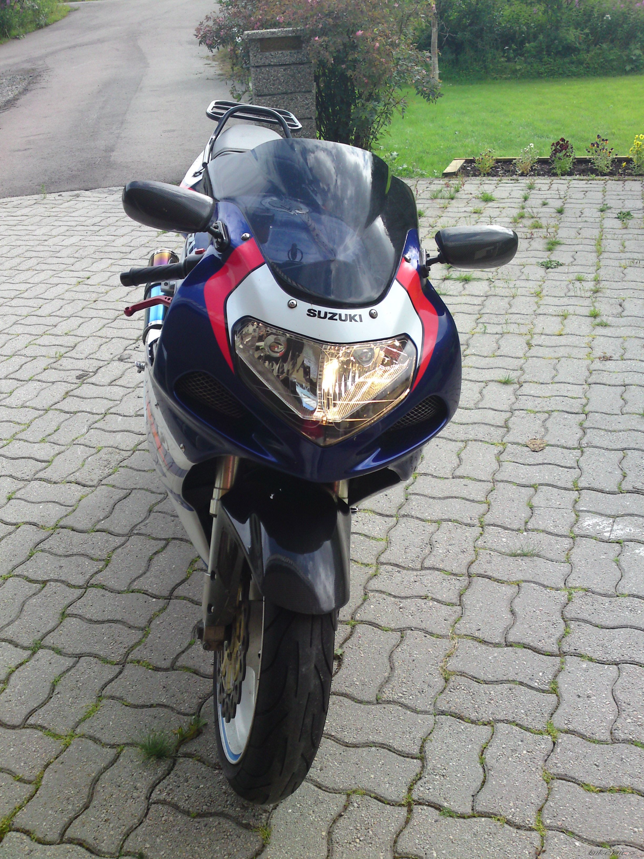 Photo 1777940