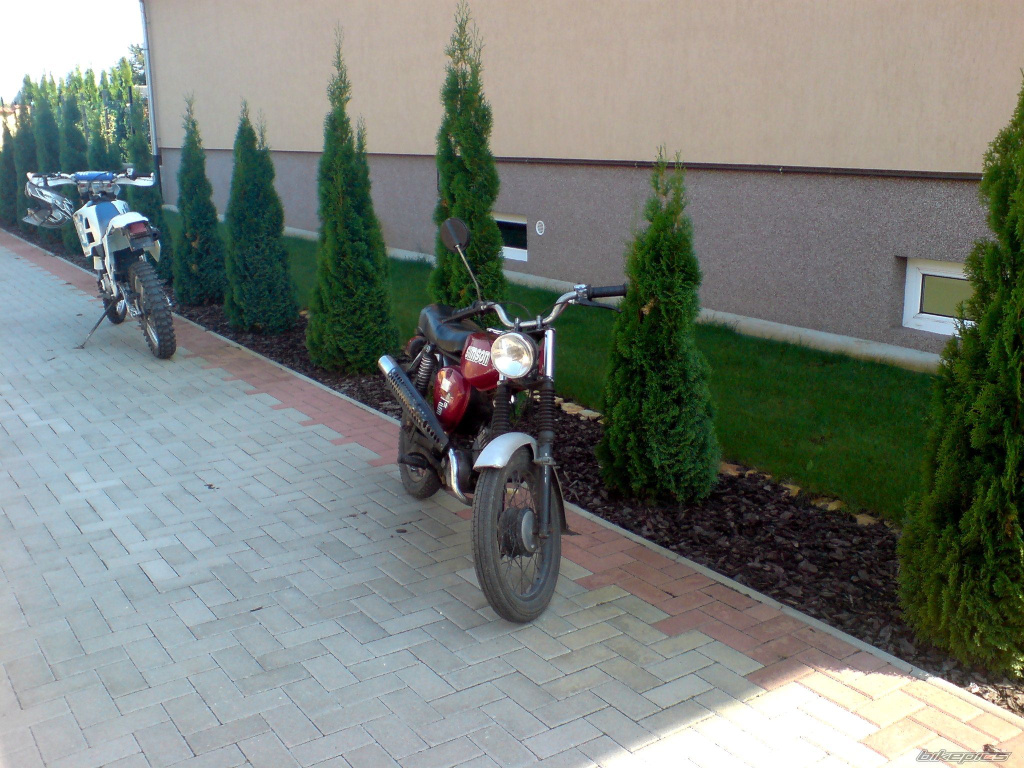 Photo 1778551