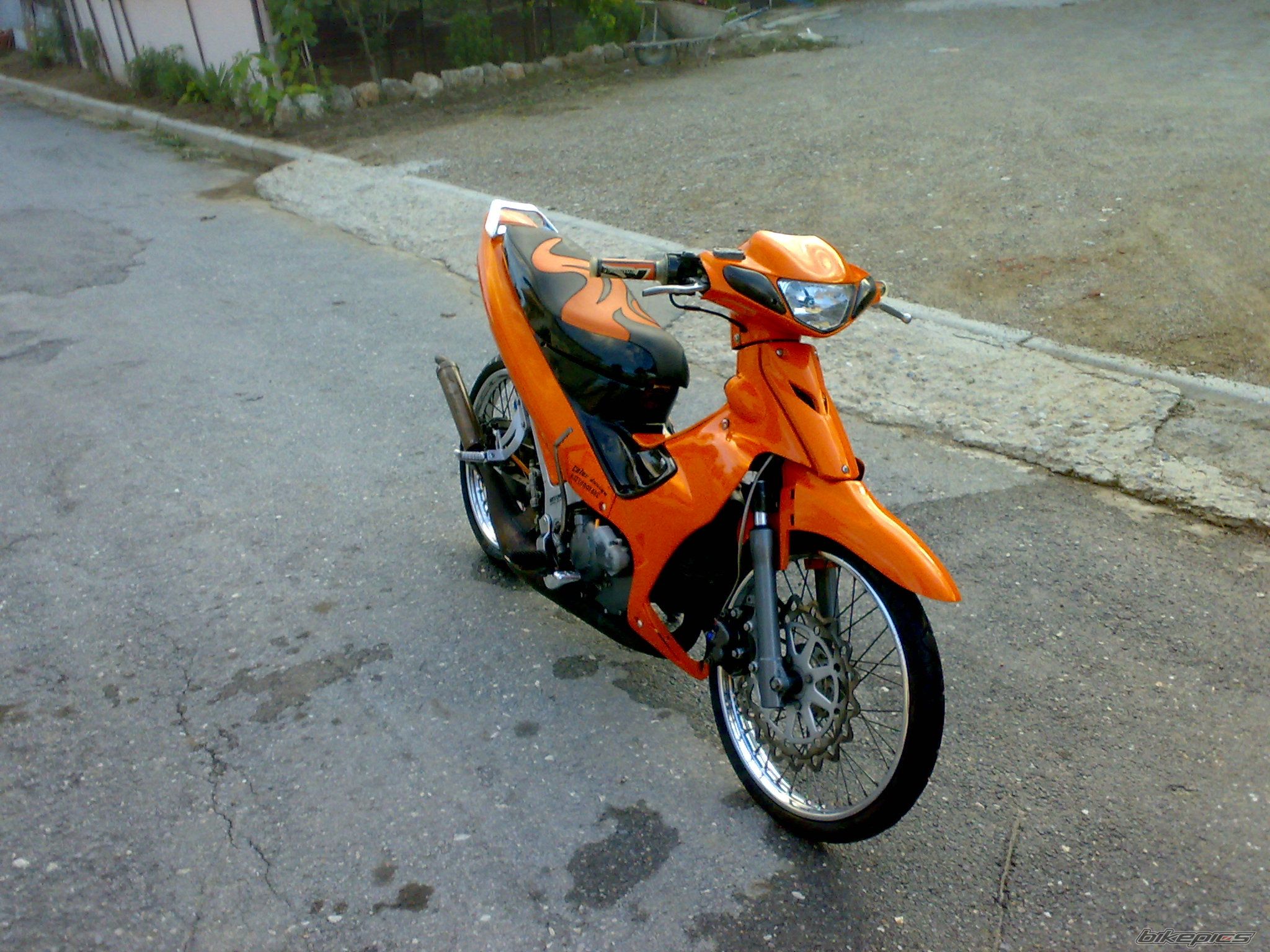 Photo 1779277