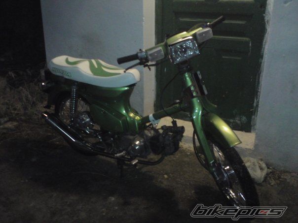 Photo 1780146