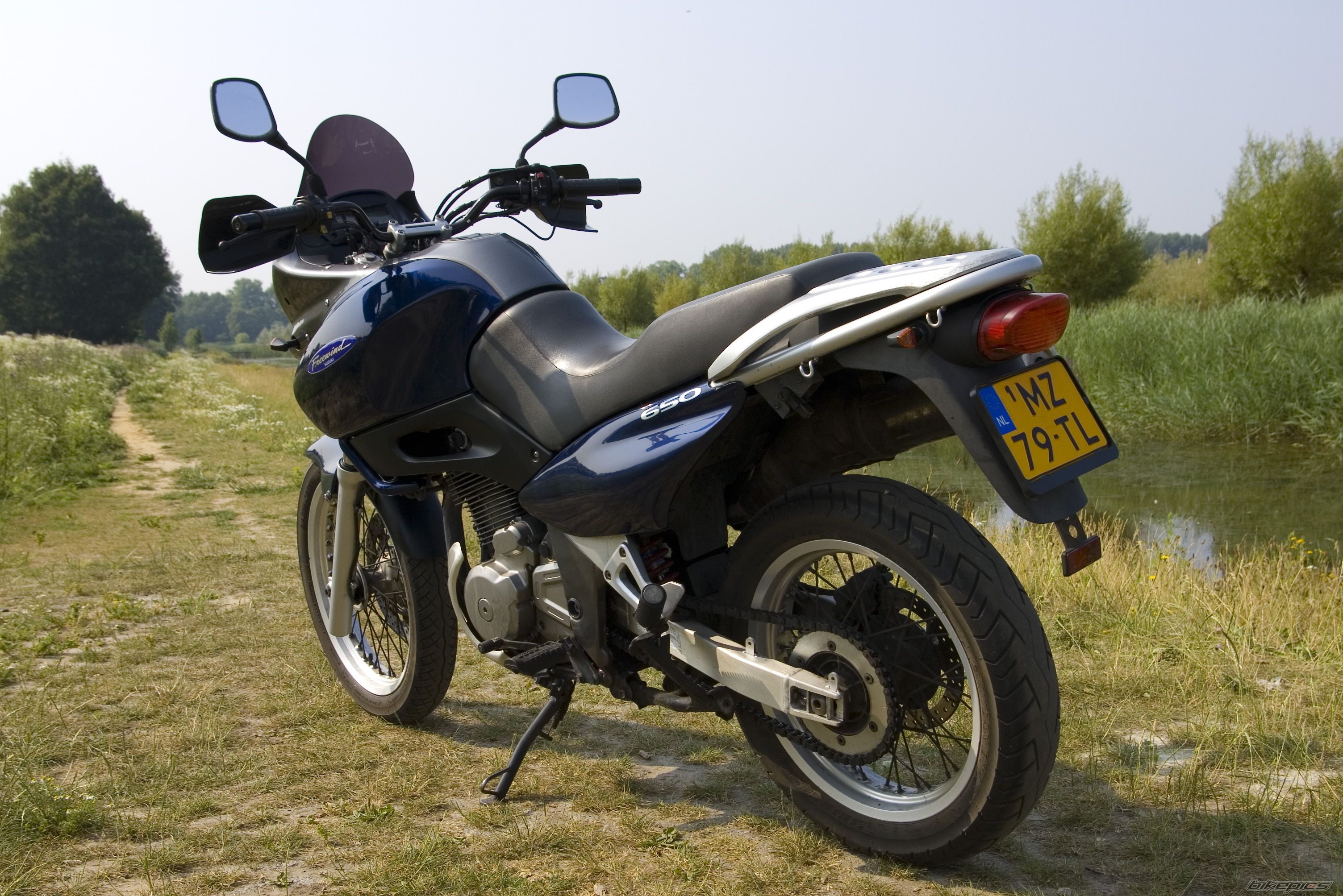 Bike Photo 1781365