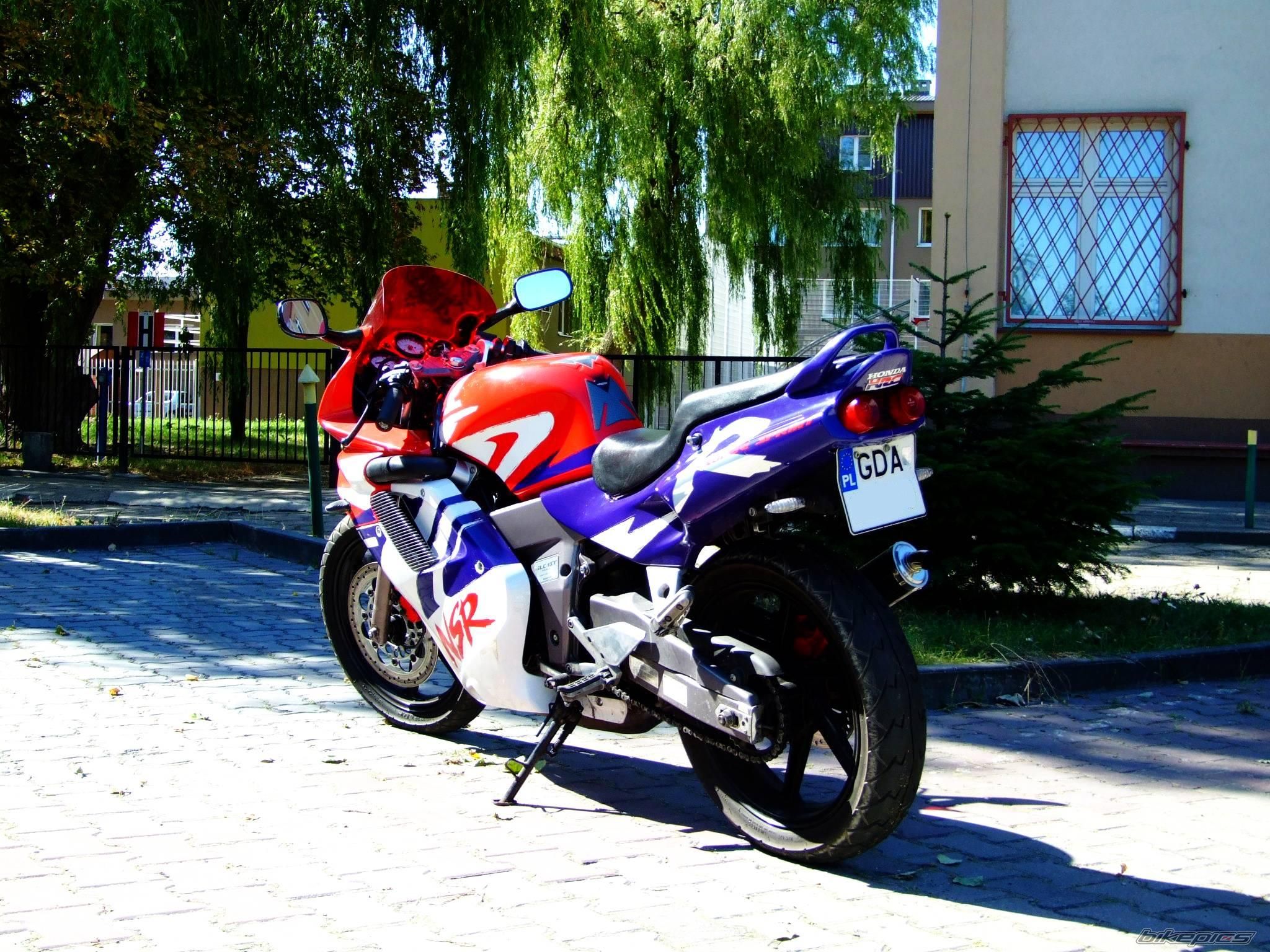 Photo 1781786