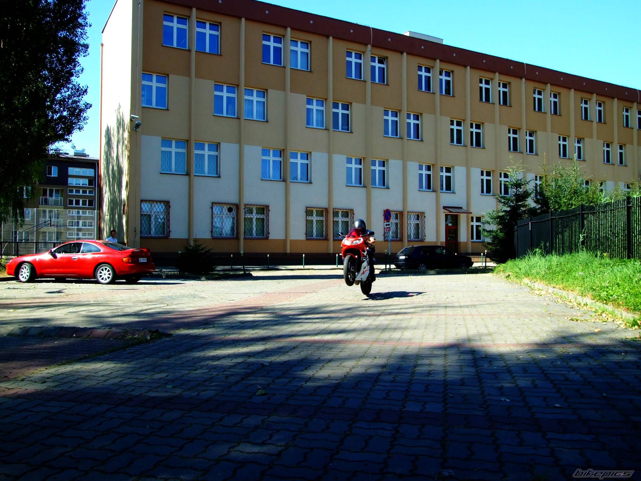 Photo 1781789