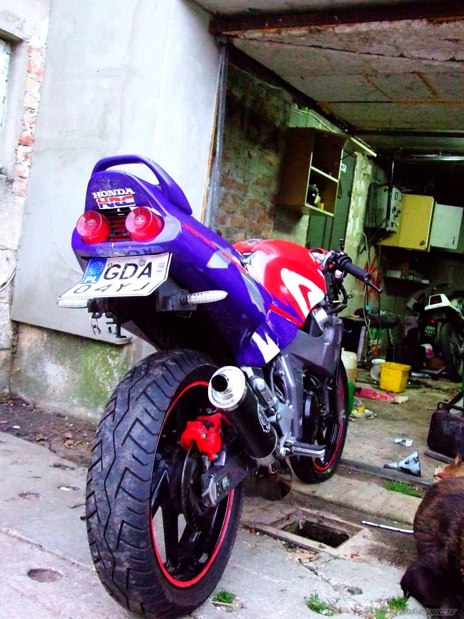 Photo 1781838