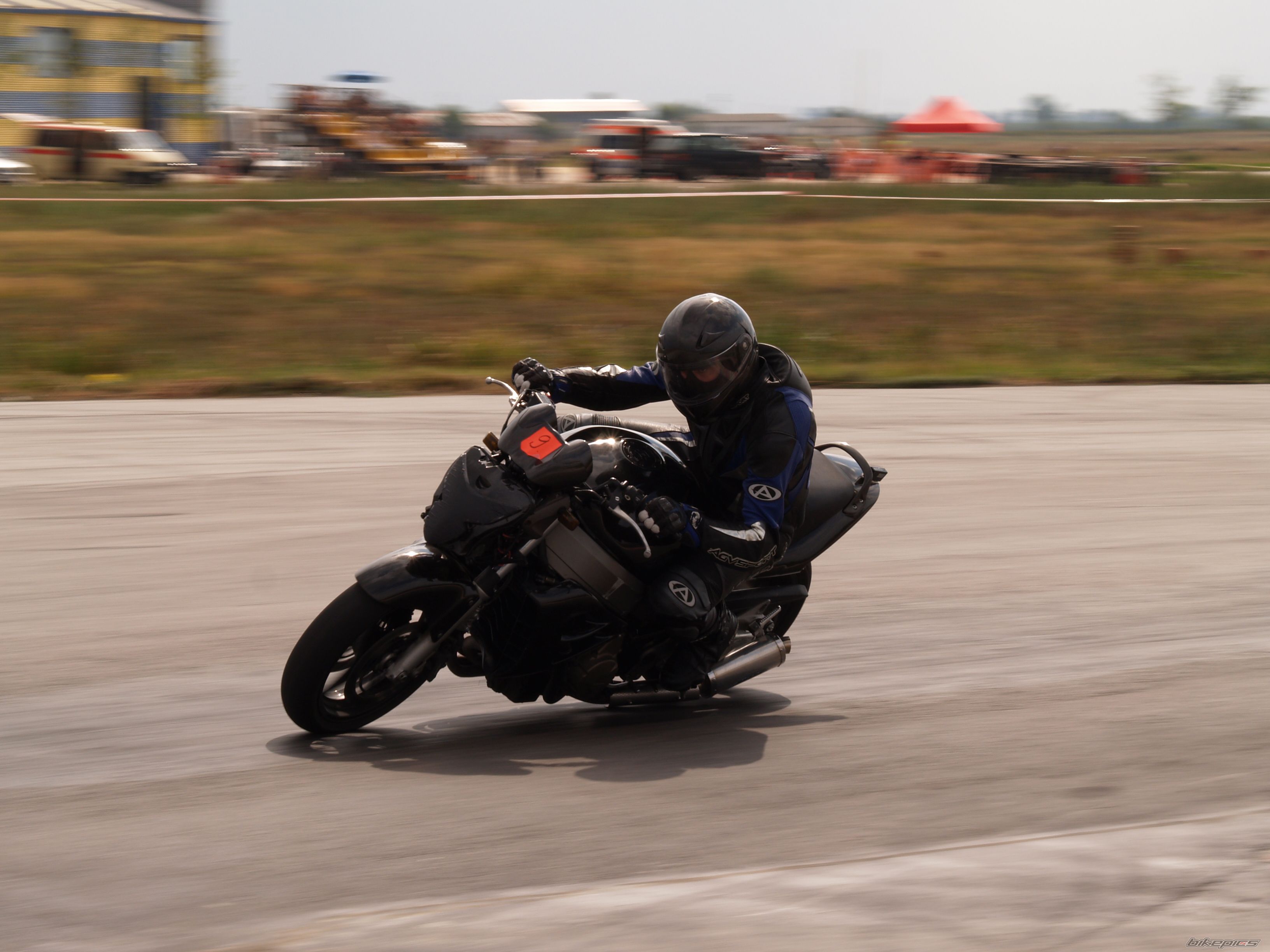 Bike Photo 1781876