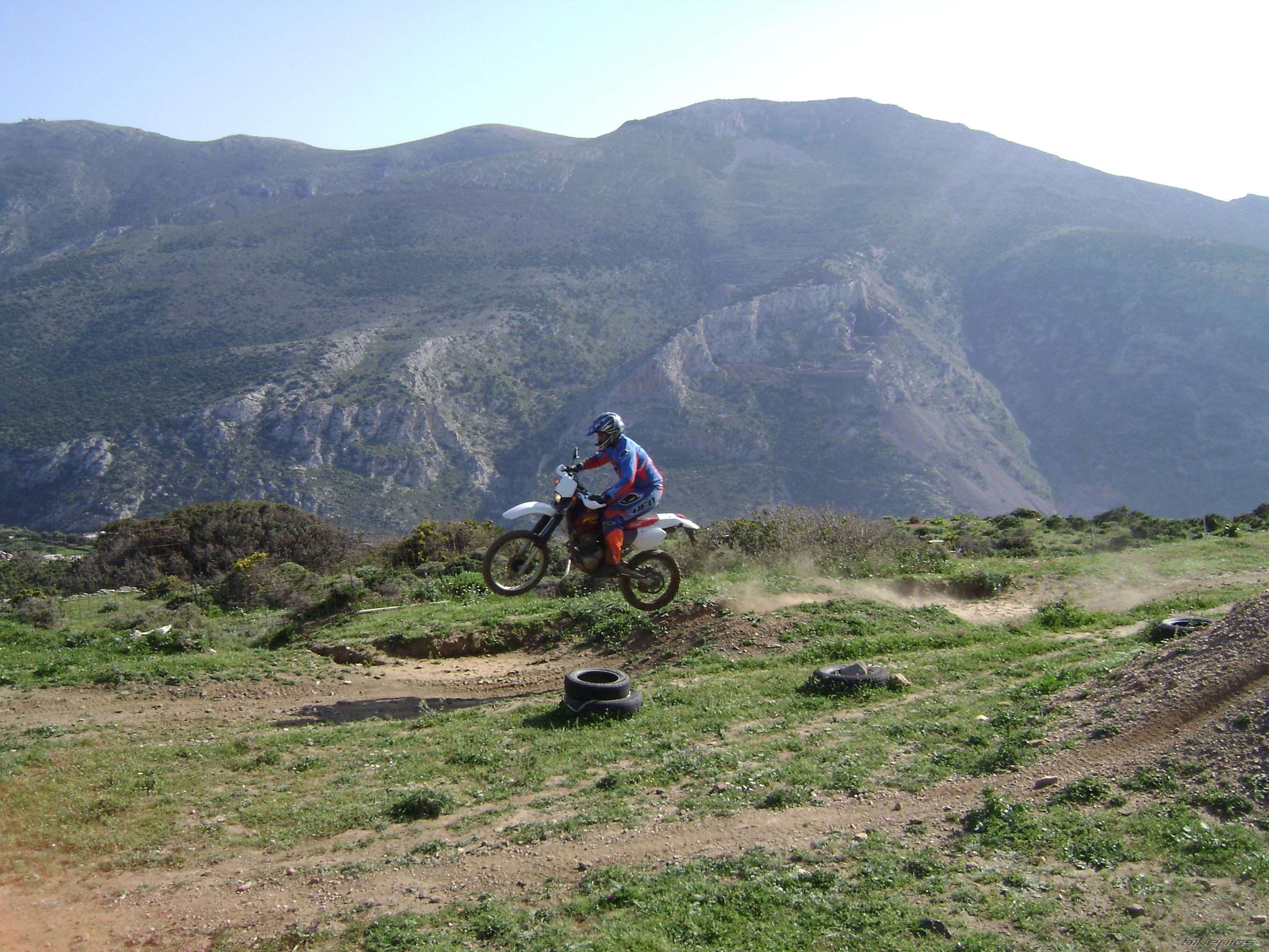 Photo 1782231