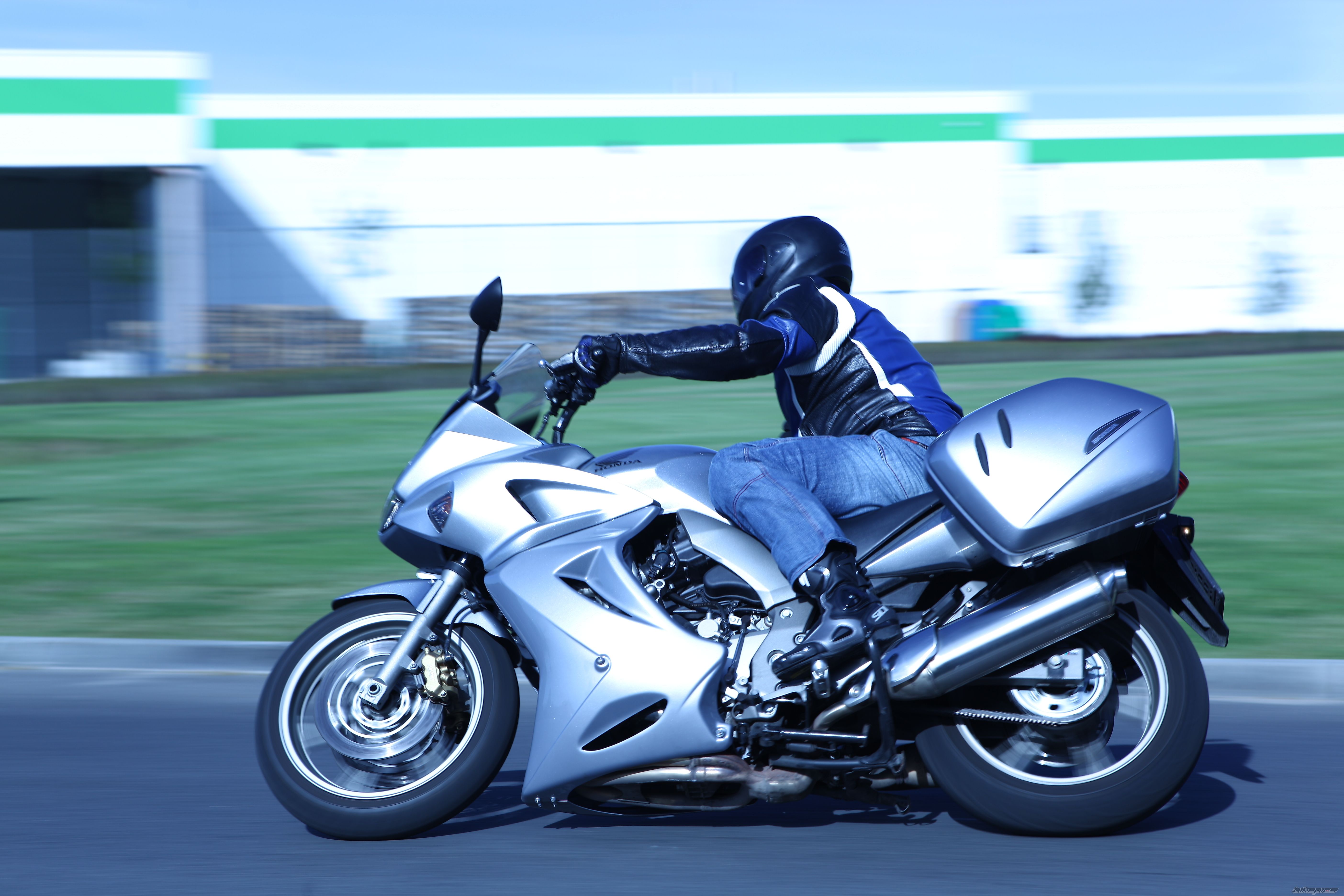 Photo 1783679