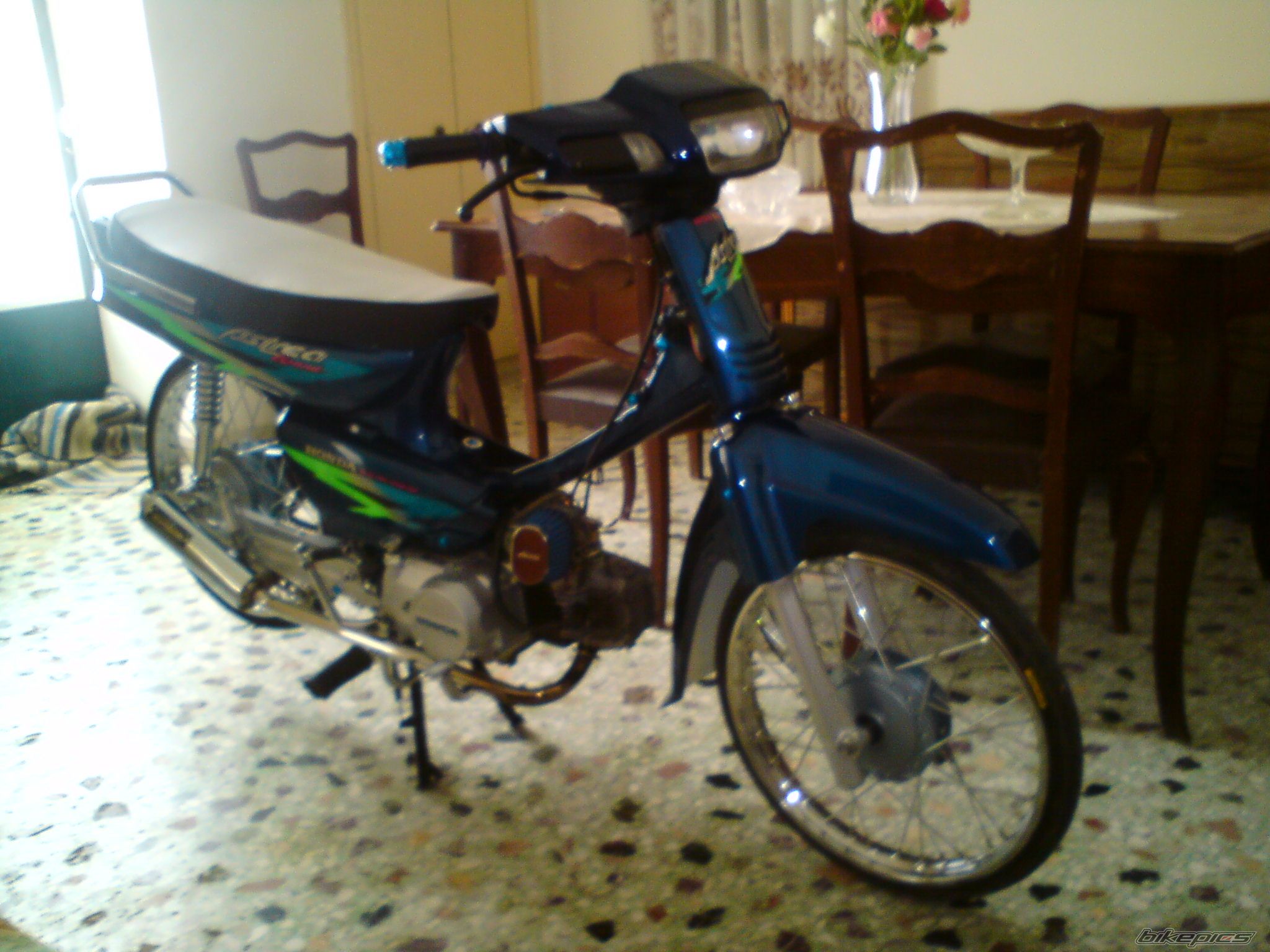 Photo 1783703