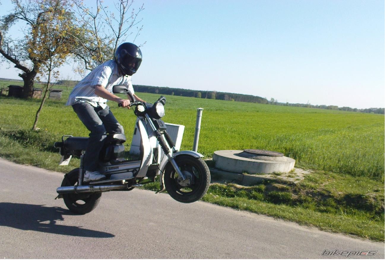 Photo 1783734