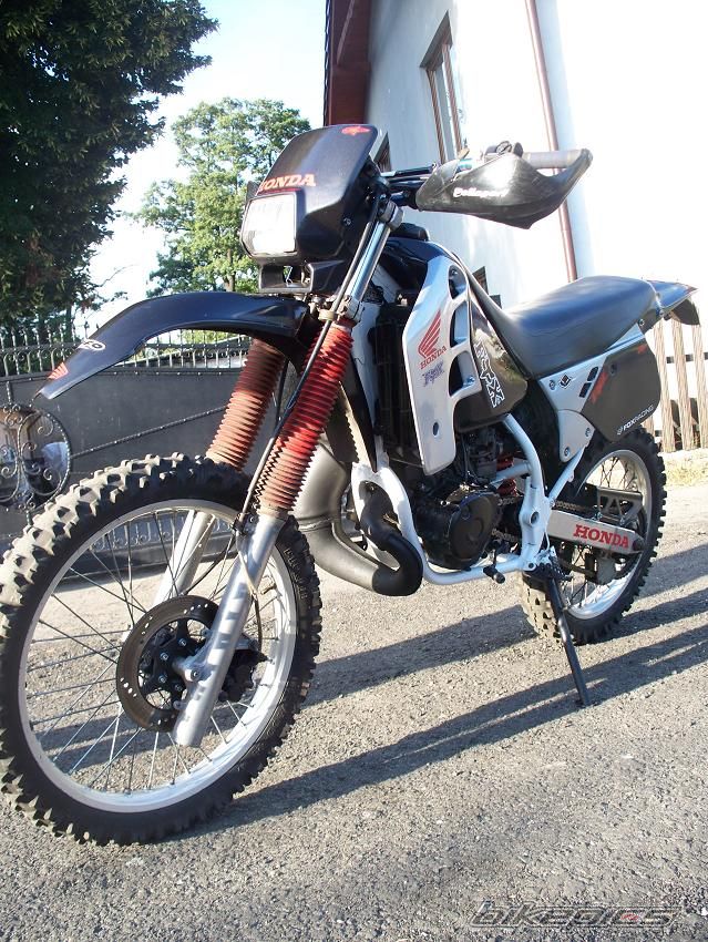 Photo 1784030