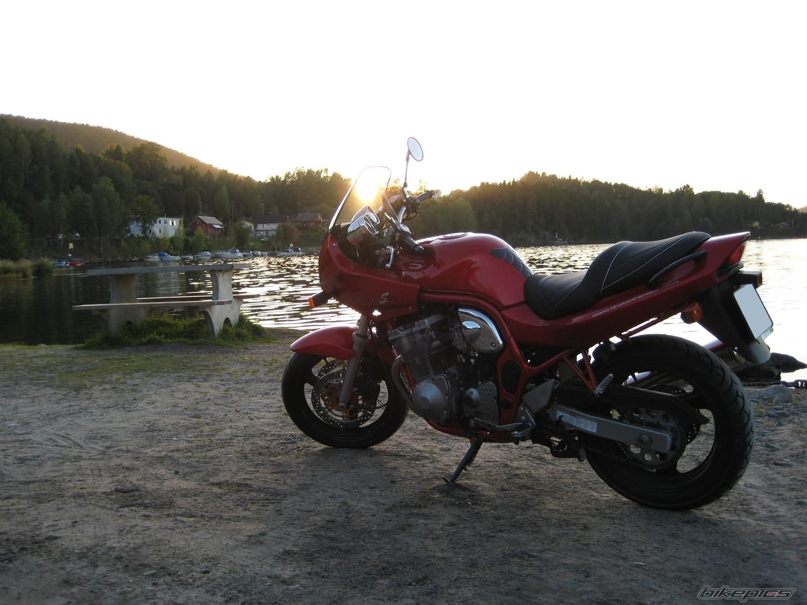 Photo 1784541