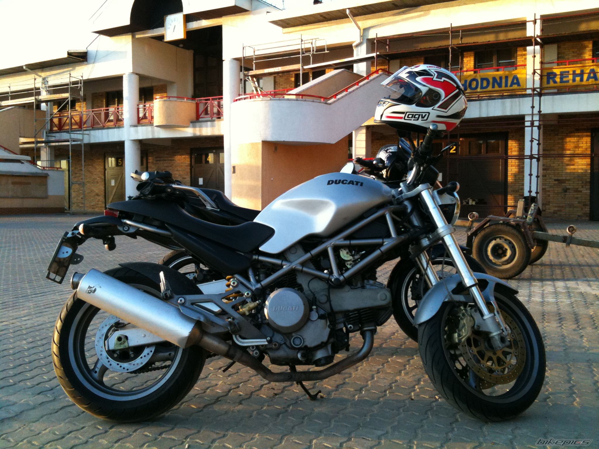 Bike Photo 1784597