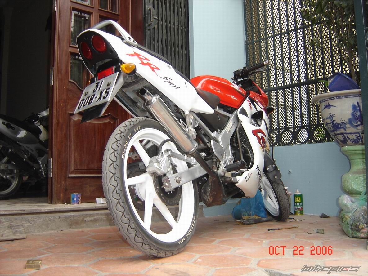 Photo 1784768