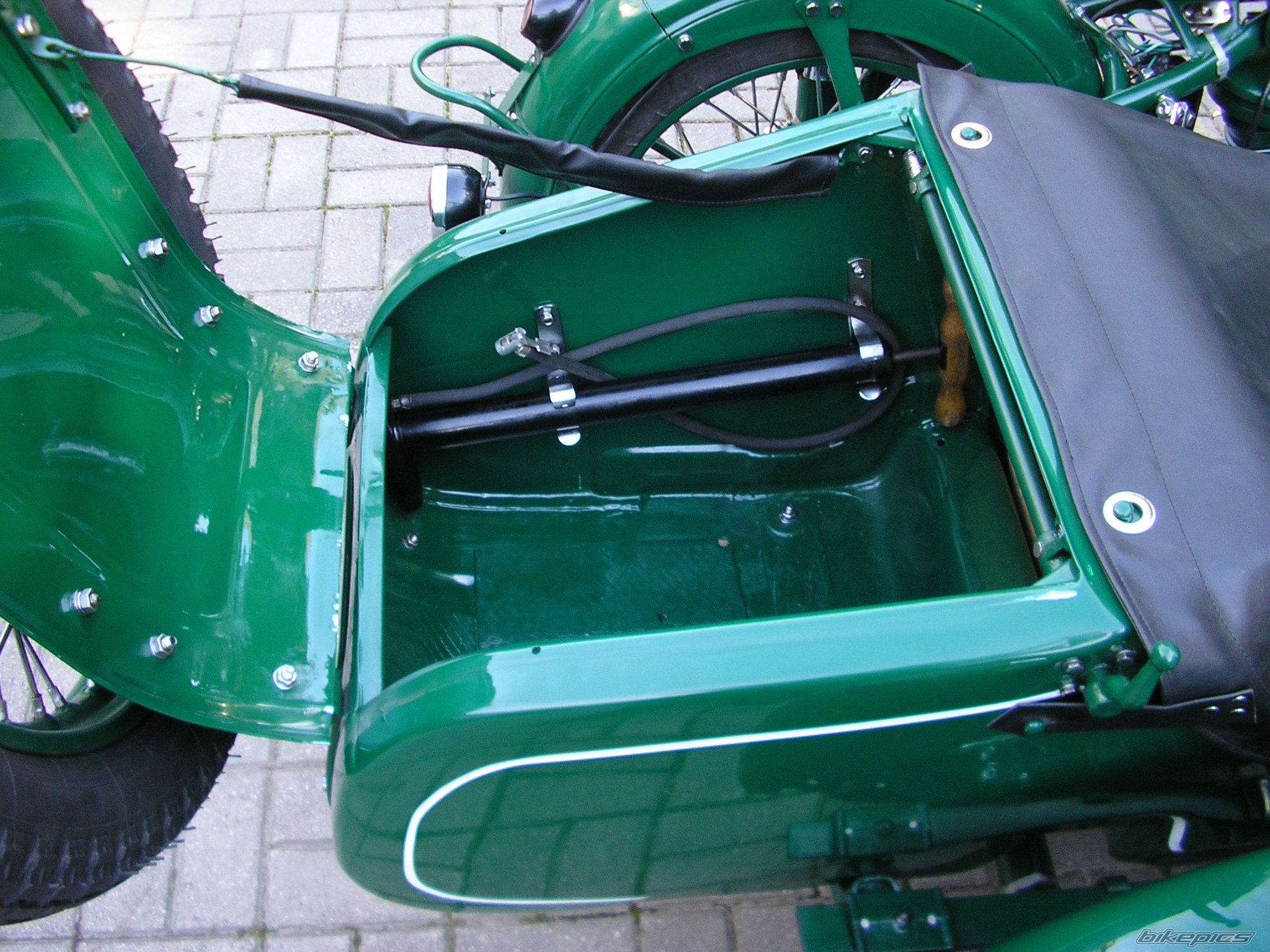 Photo 1785196