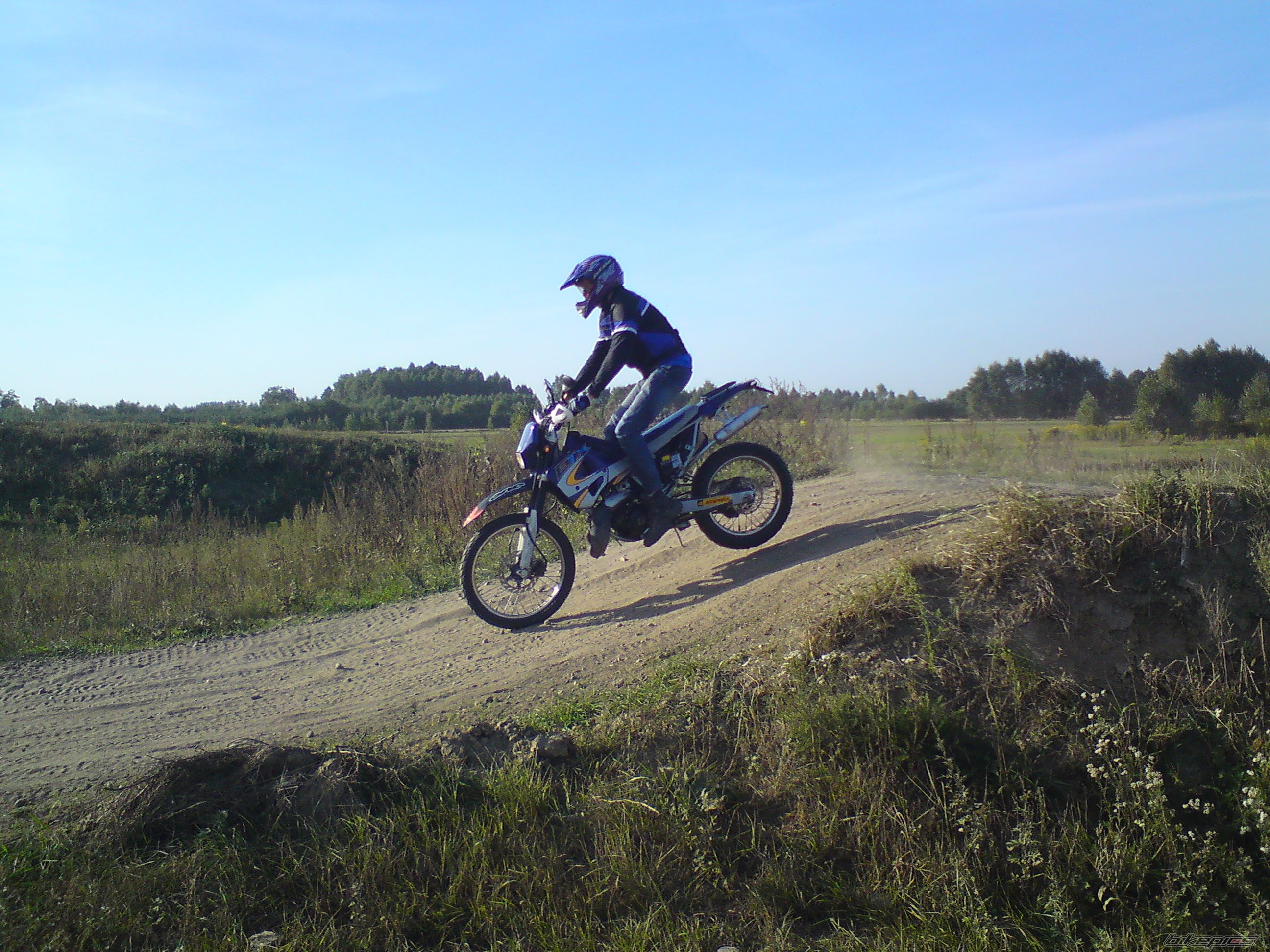 Photo 1785229