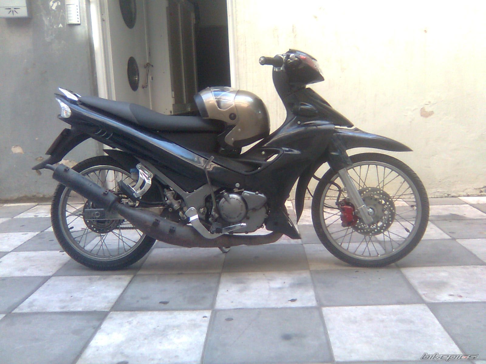 Photo 1785257