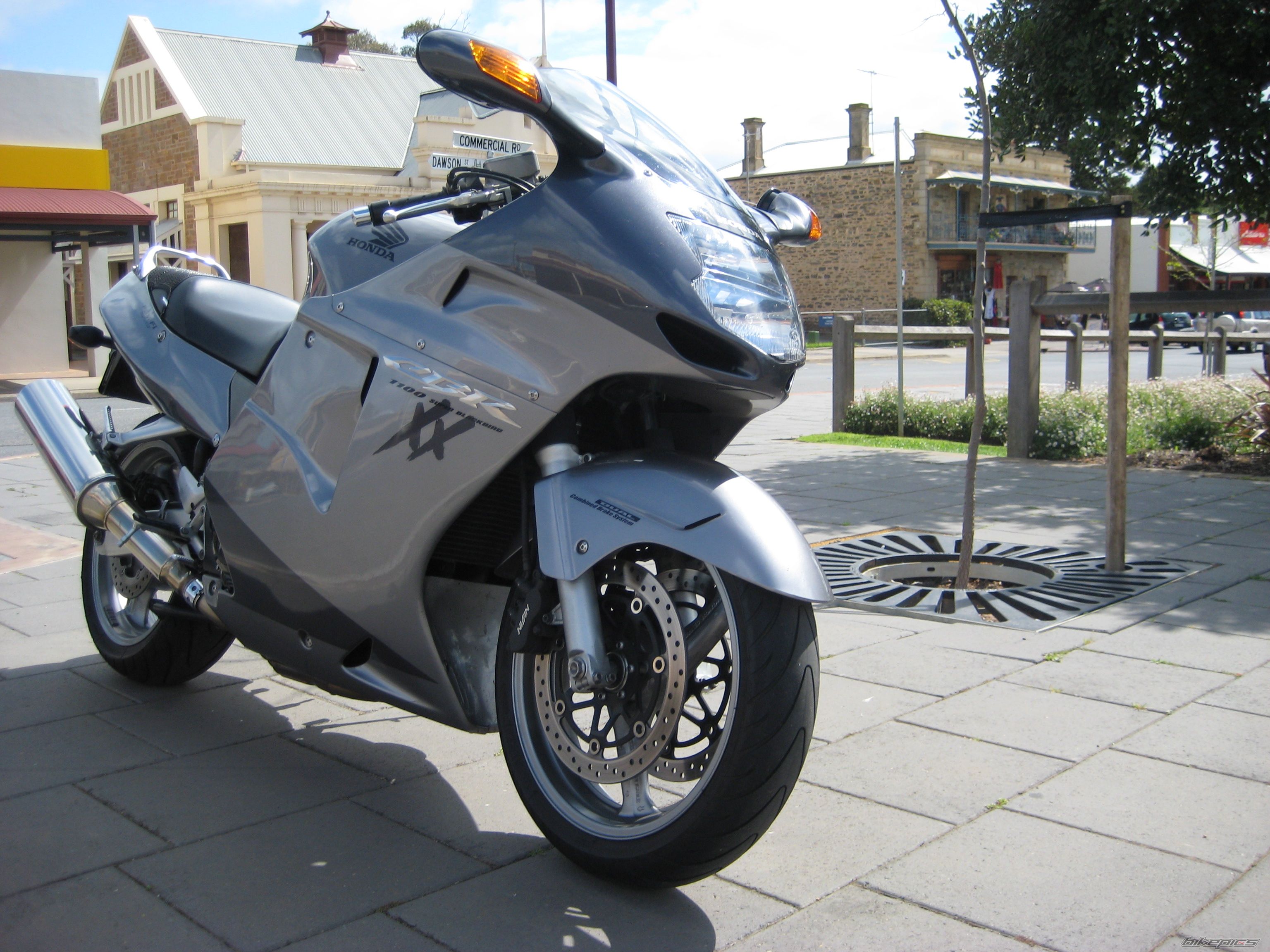 Bike Photo 1785552
