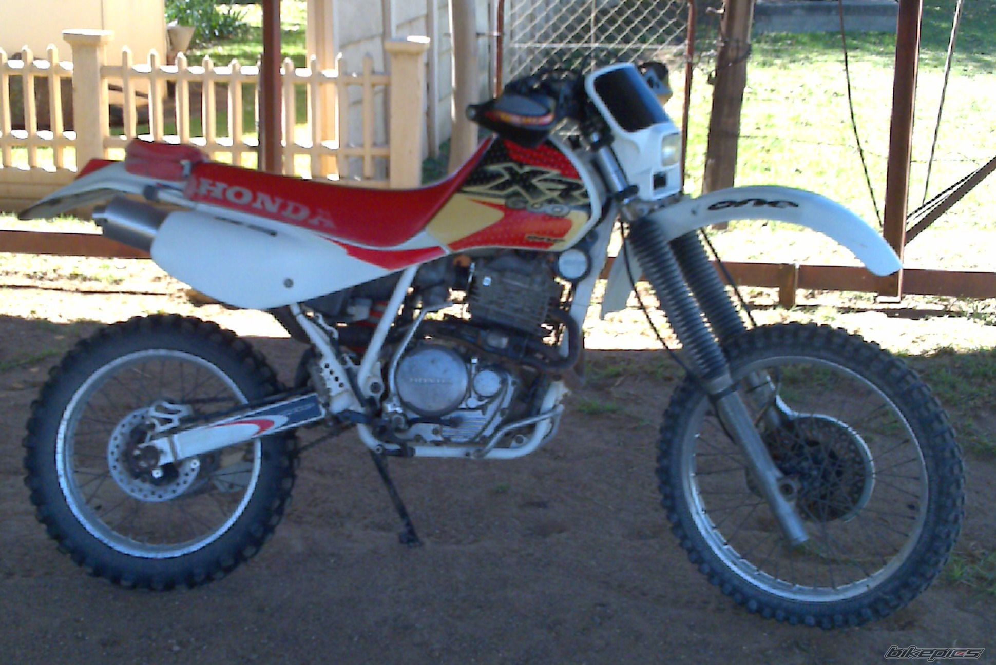 Photo 1785866